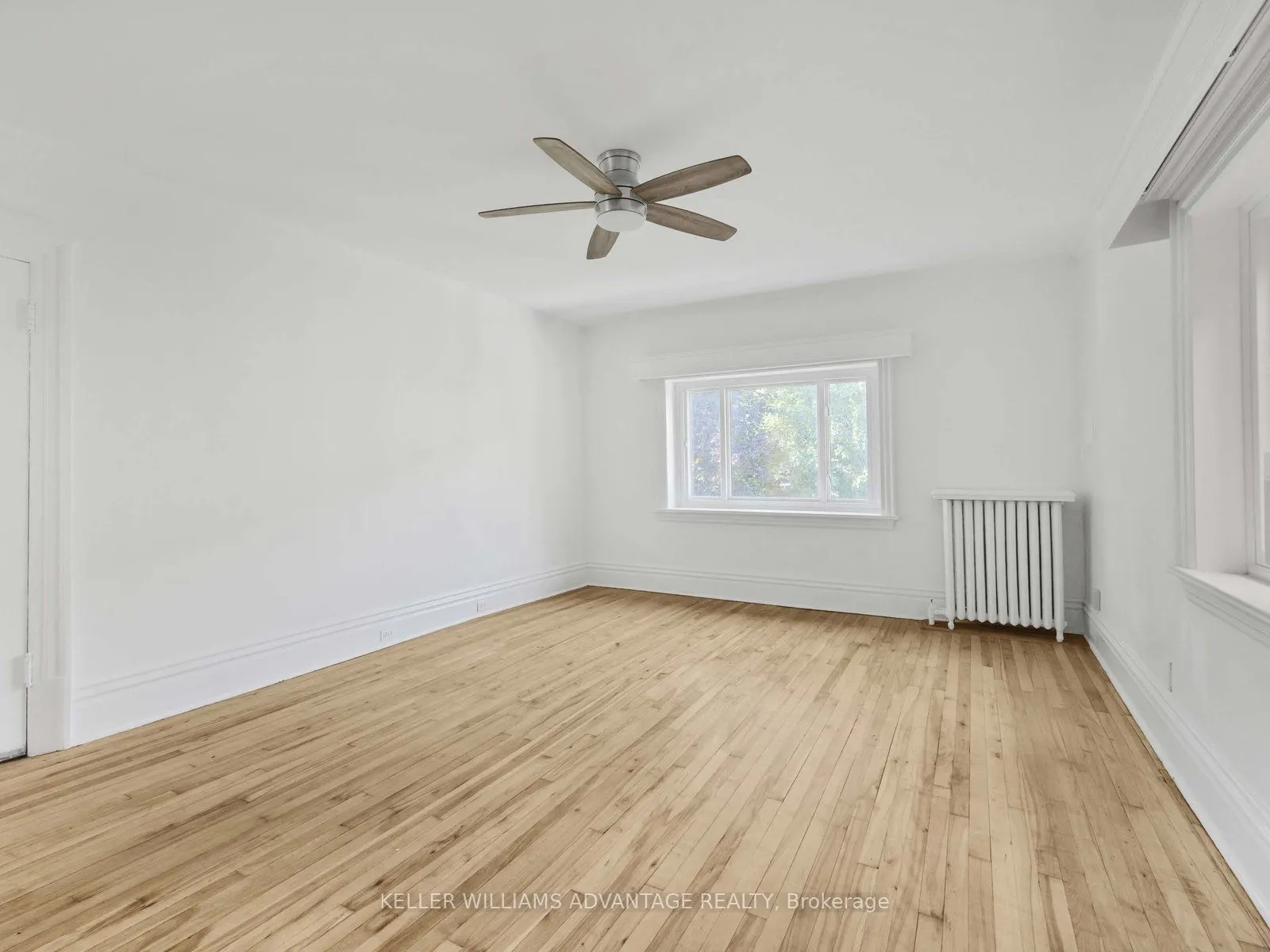 347 Walmer Road, #2nd Floor Unit 3
