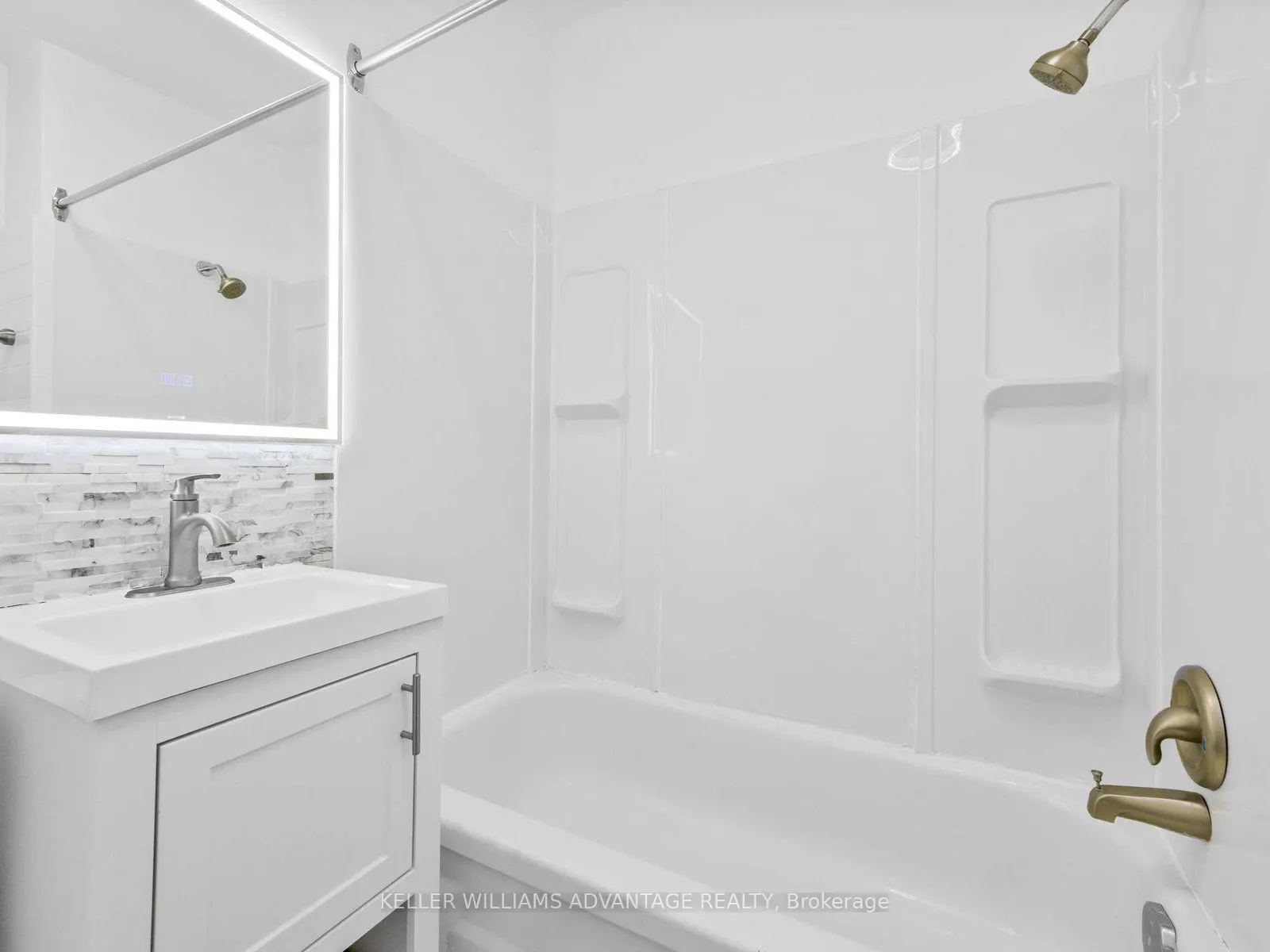 347 Walmer Road, #2nd Floor Unit 3