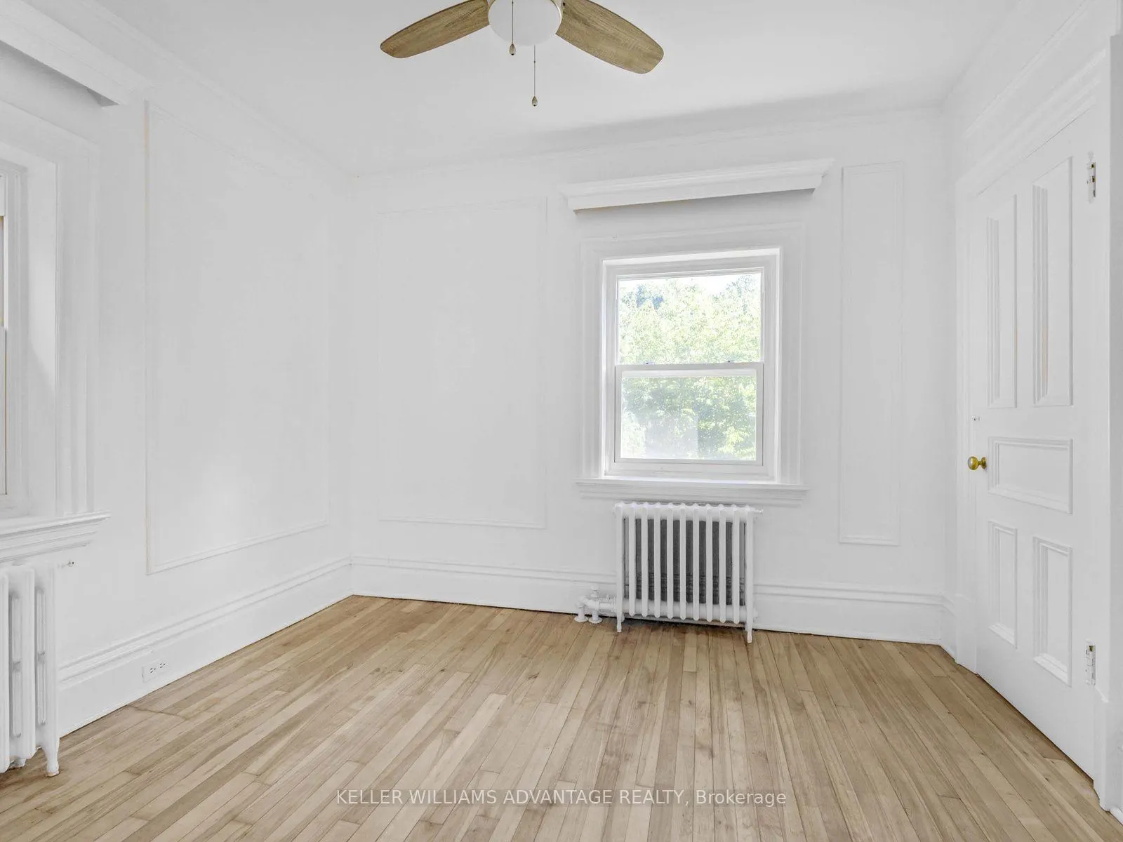 347 Walmer Road, #2nd Floor Unit 3