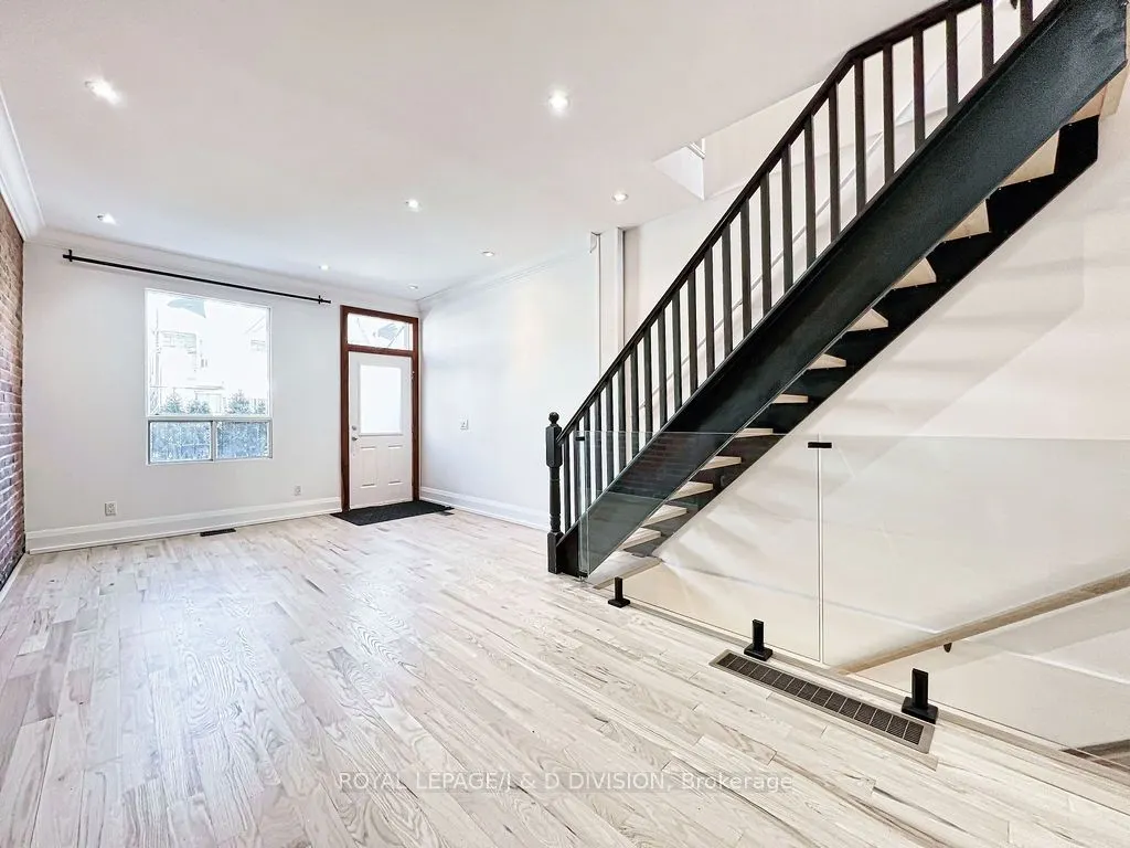92 Massey Street