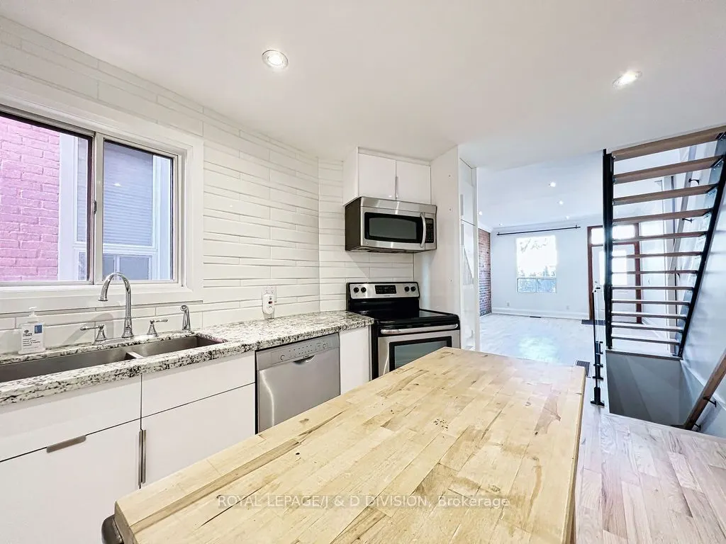 92 Massey Street