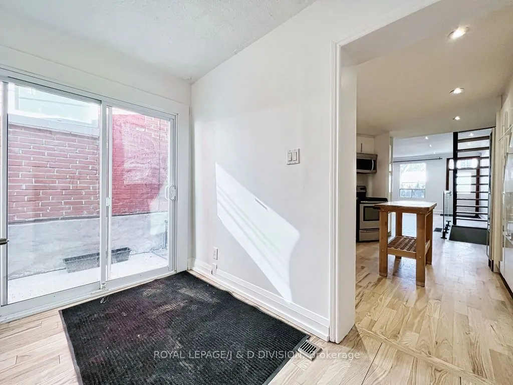 92 Massey Street