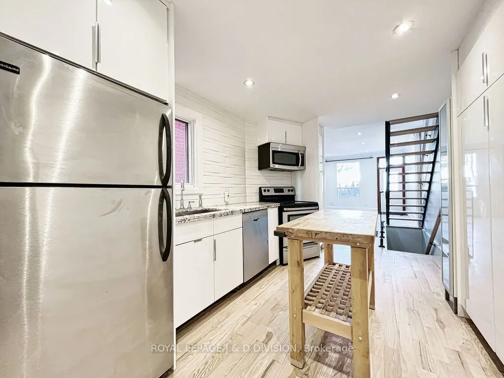 92 Massey Street