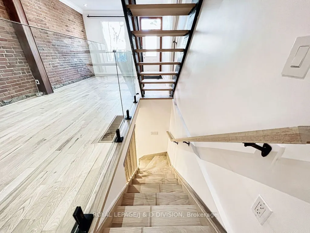 92 Massey Street