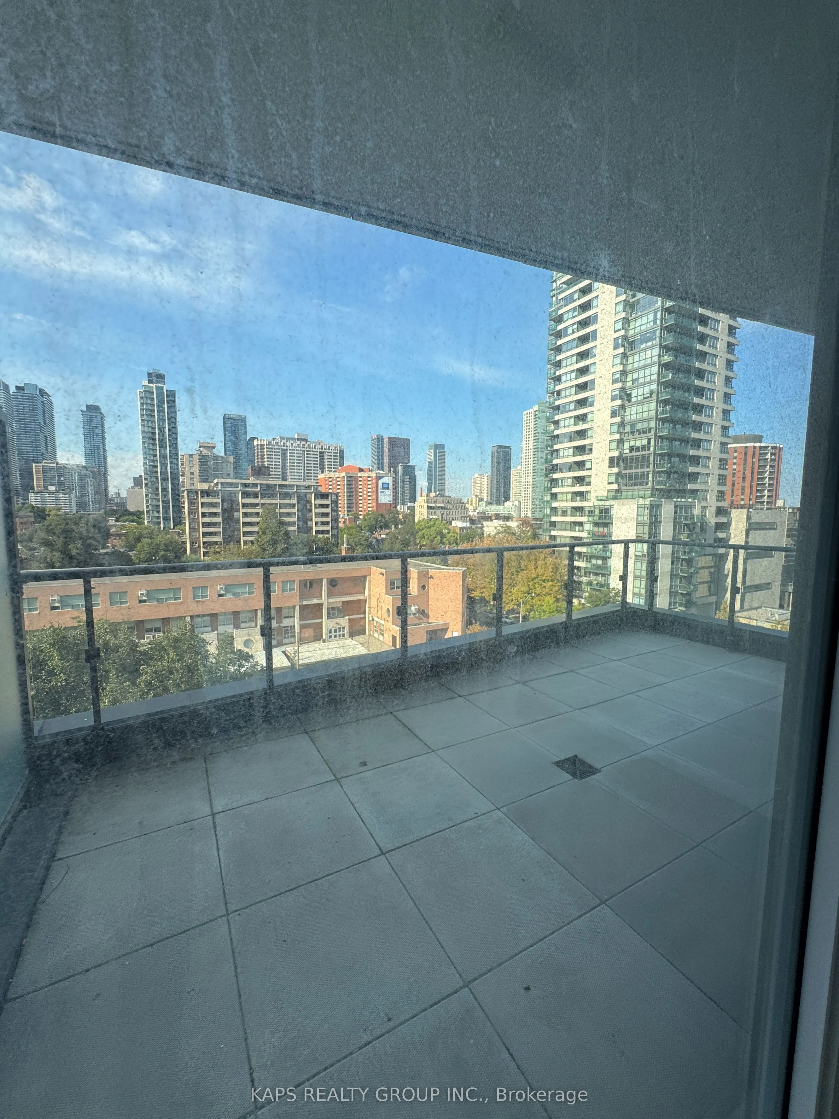 85 Wood Street, #912