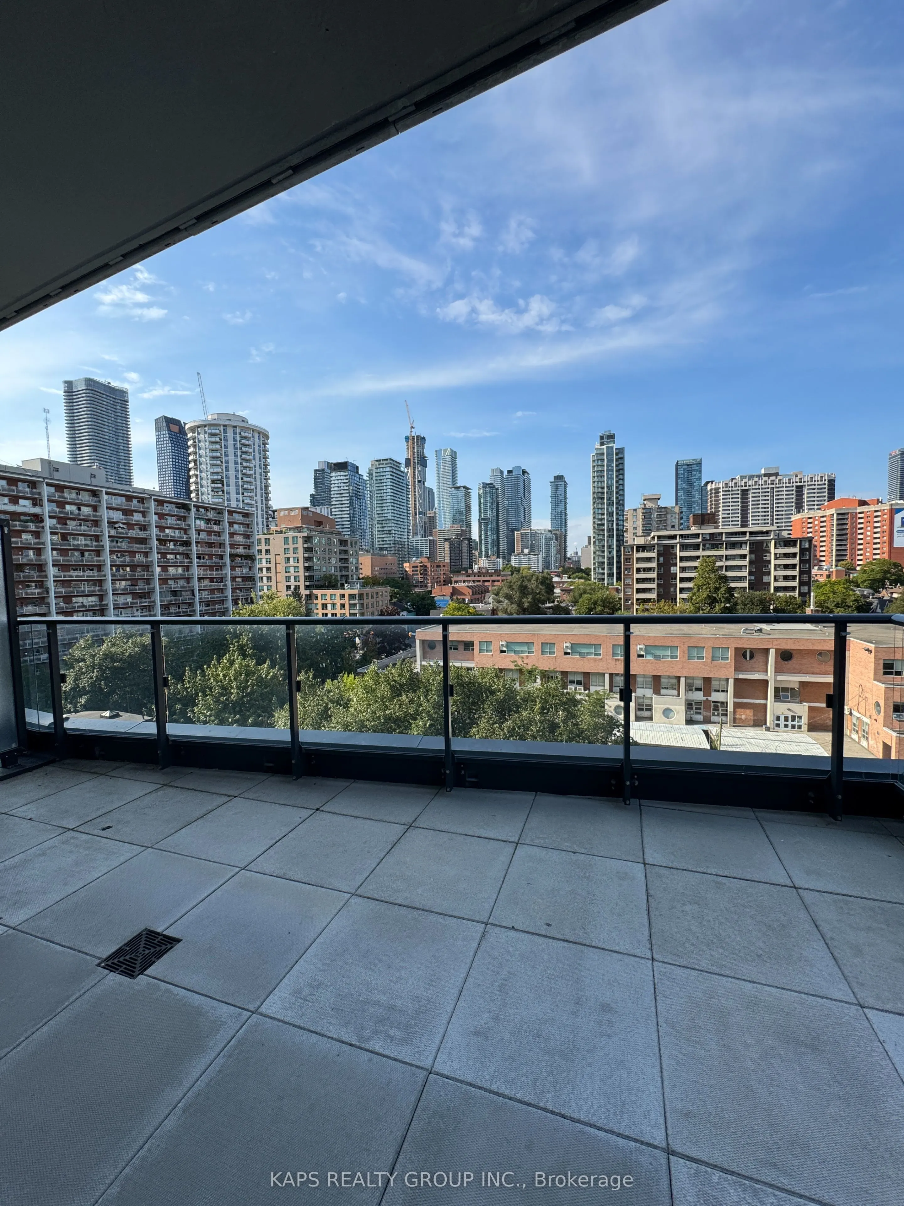 85 Wood Street, #912