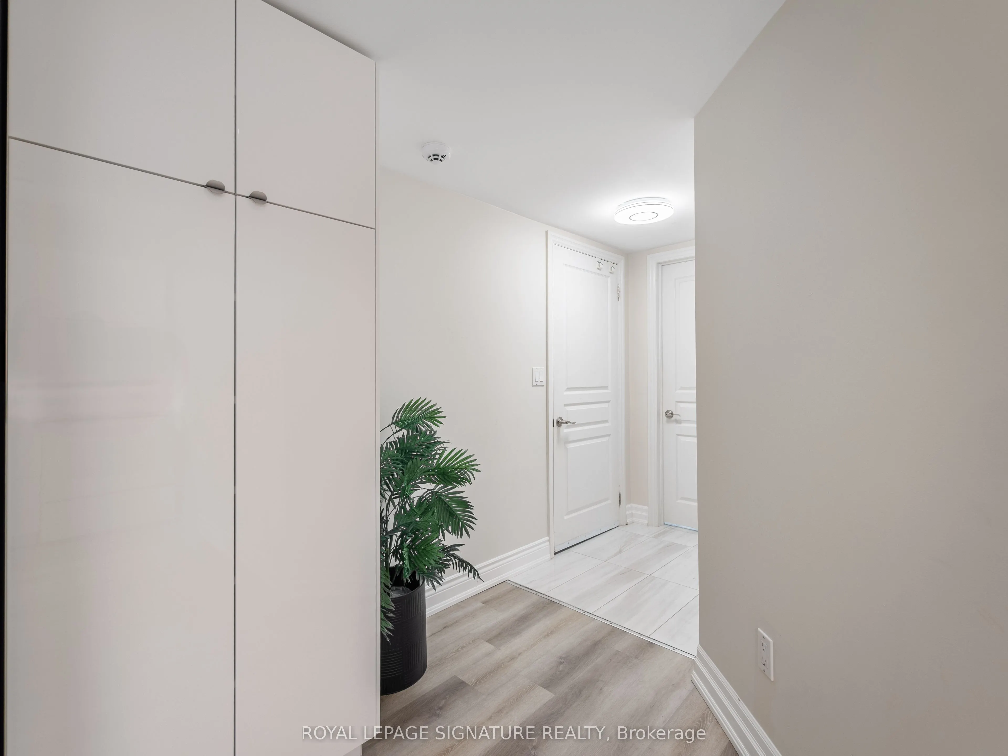 279 Hounslow Avenue S, #BSMT