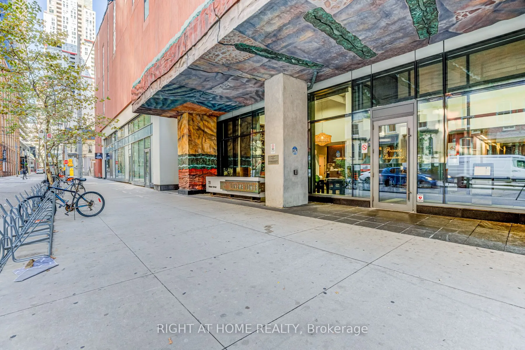21 Widmer Street, #2708