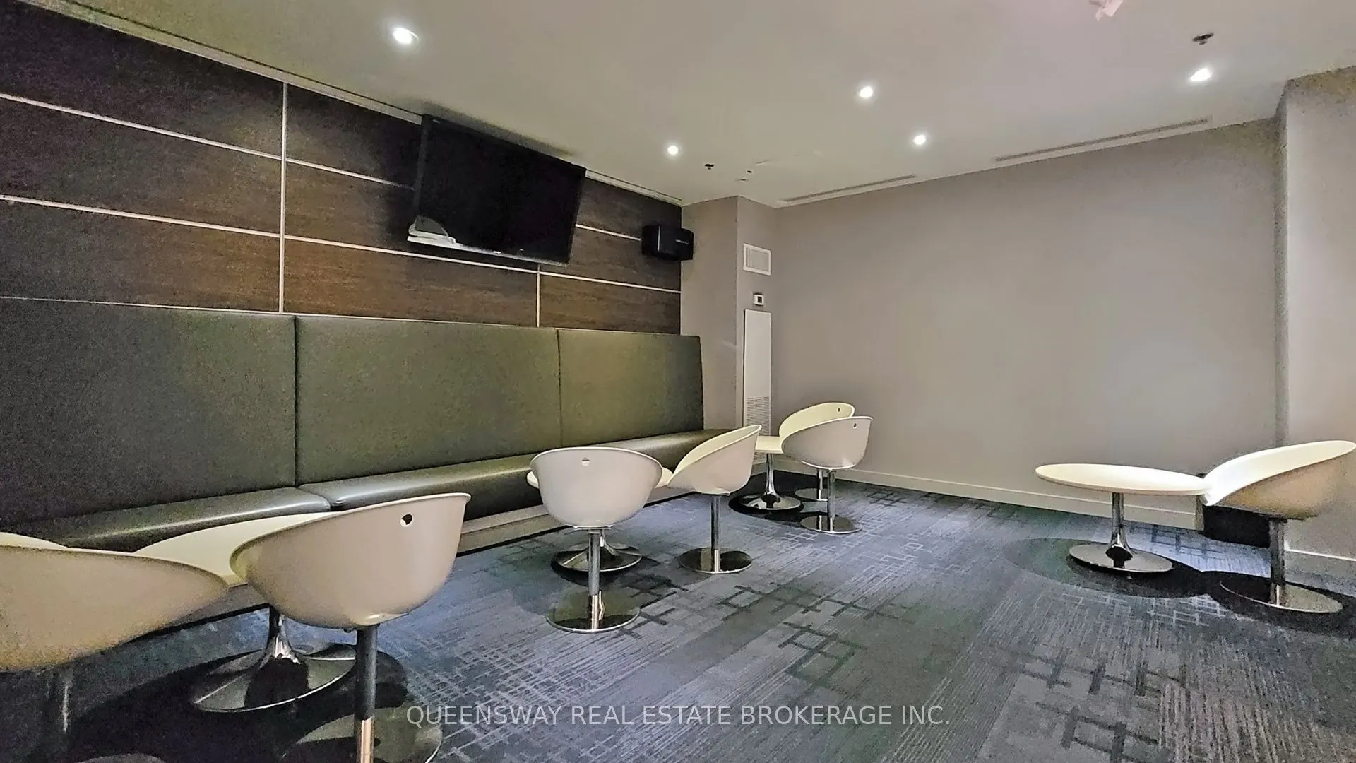 29 Singer Court, #1011