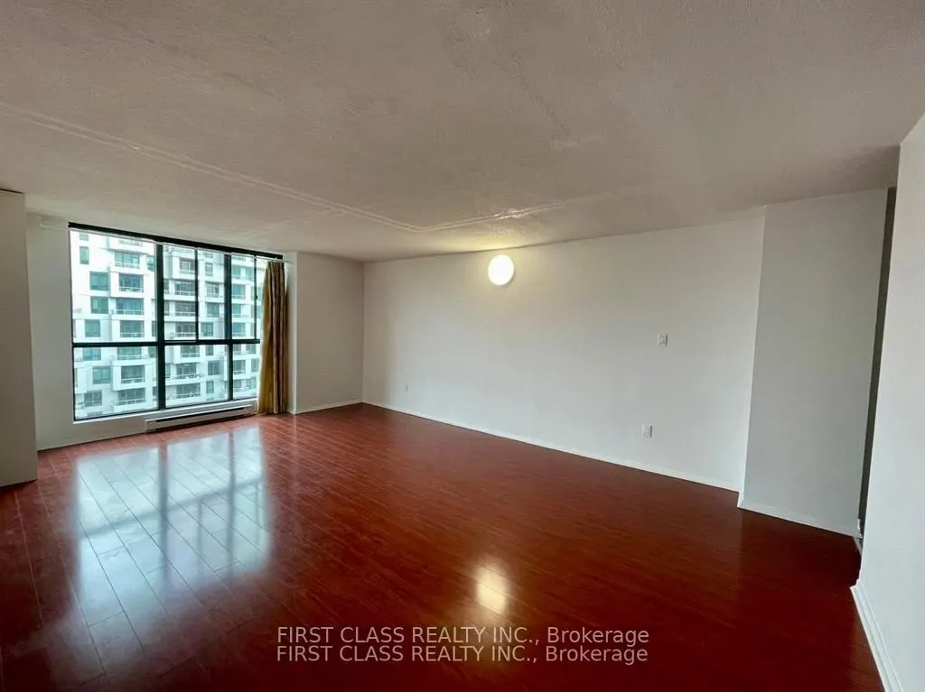 188 Spadina Avenue, #806