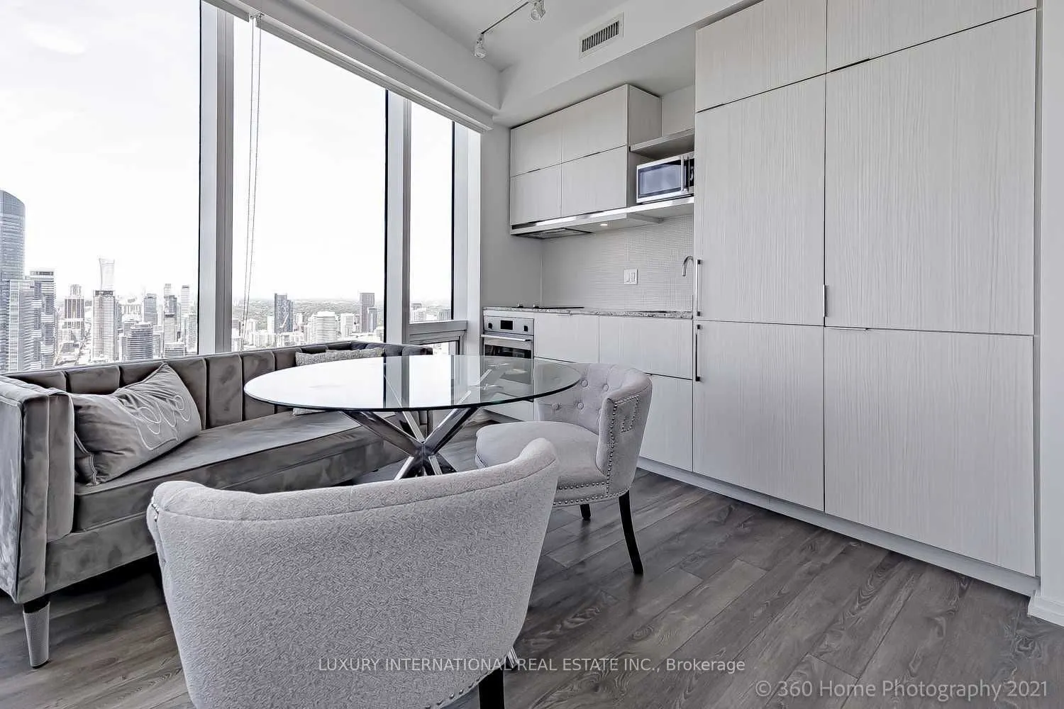 197 Yonge Street, #5612