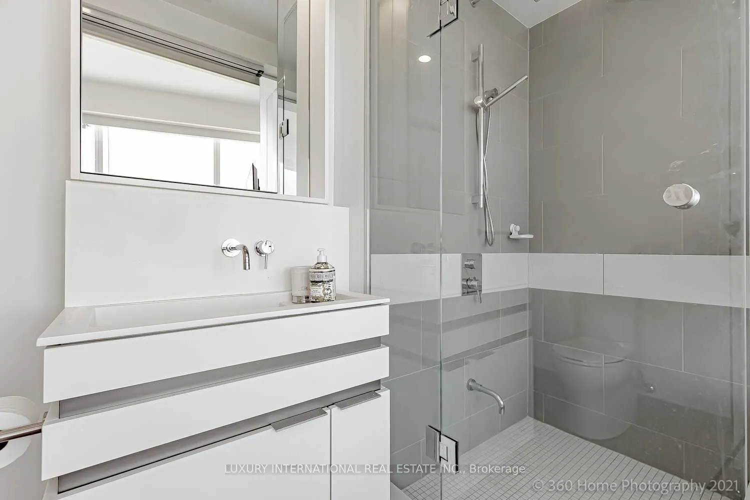 197 Yonge Street, #5612