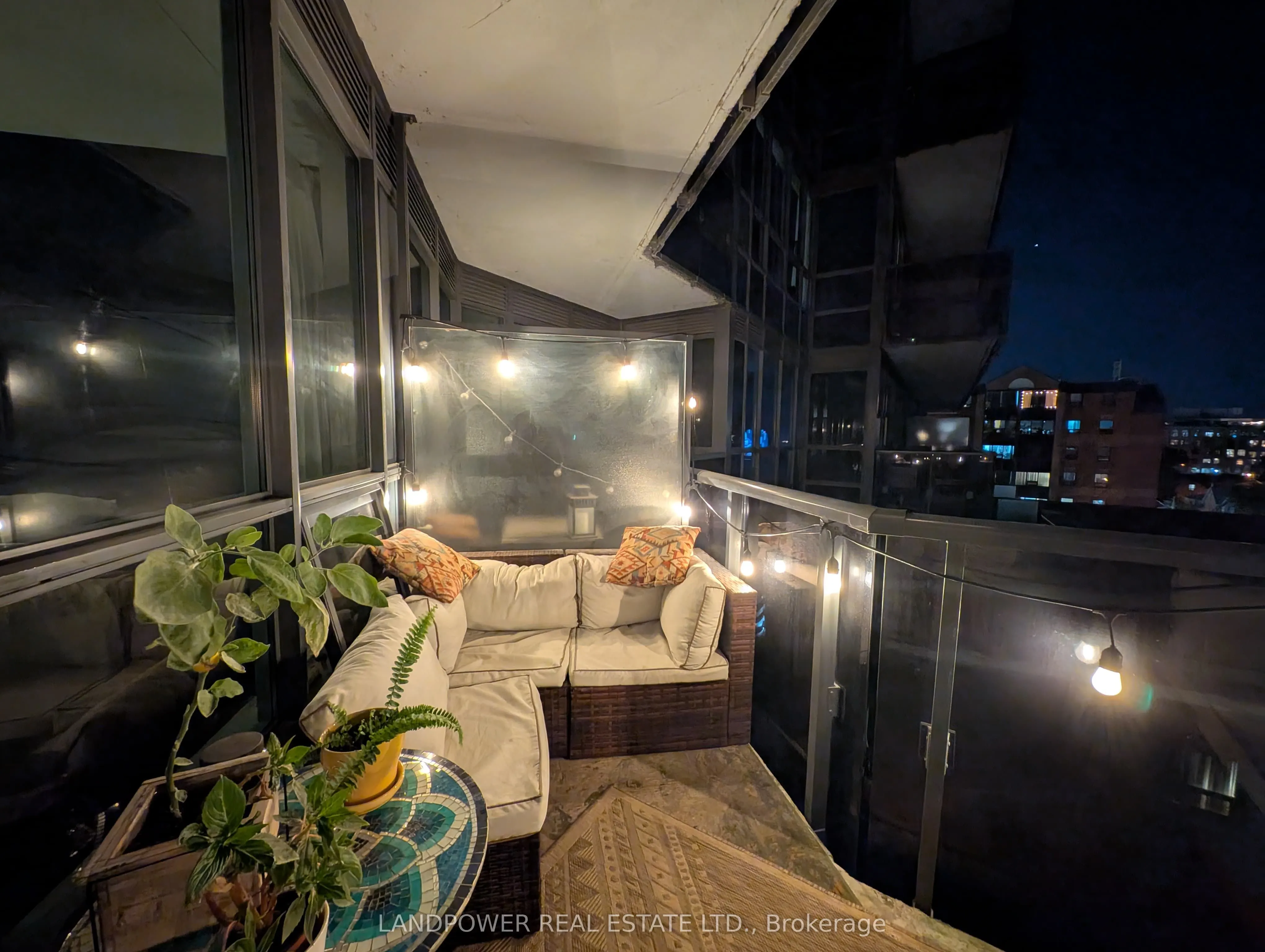 1030 King Street W, #610
