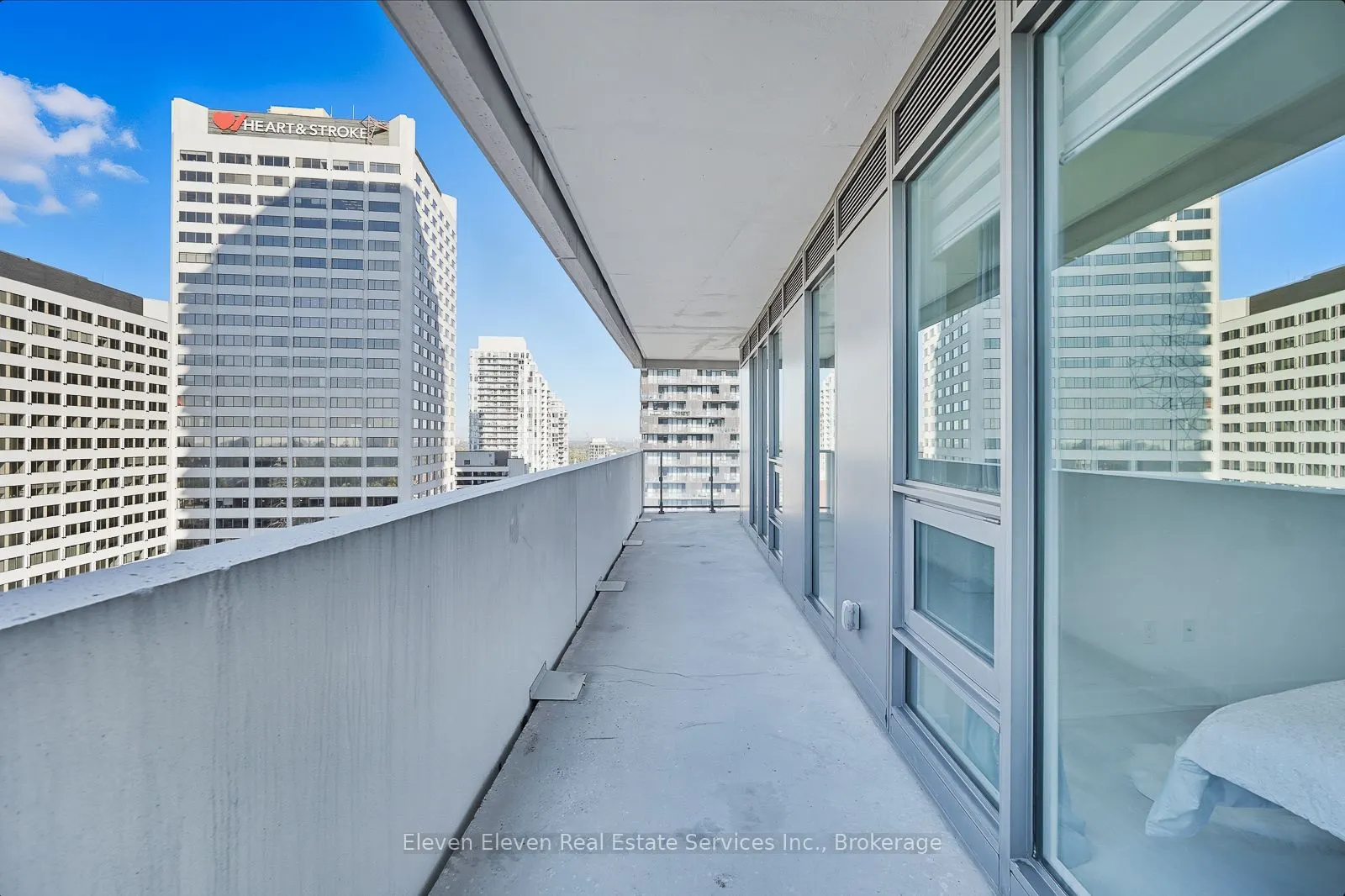 2221 Yonge Street, #2009