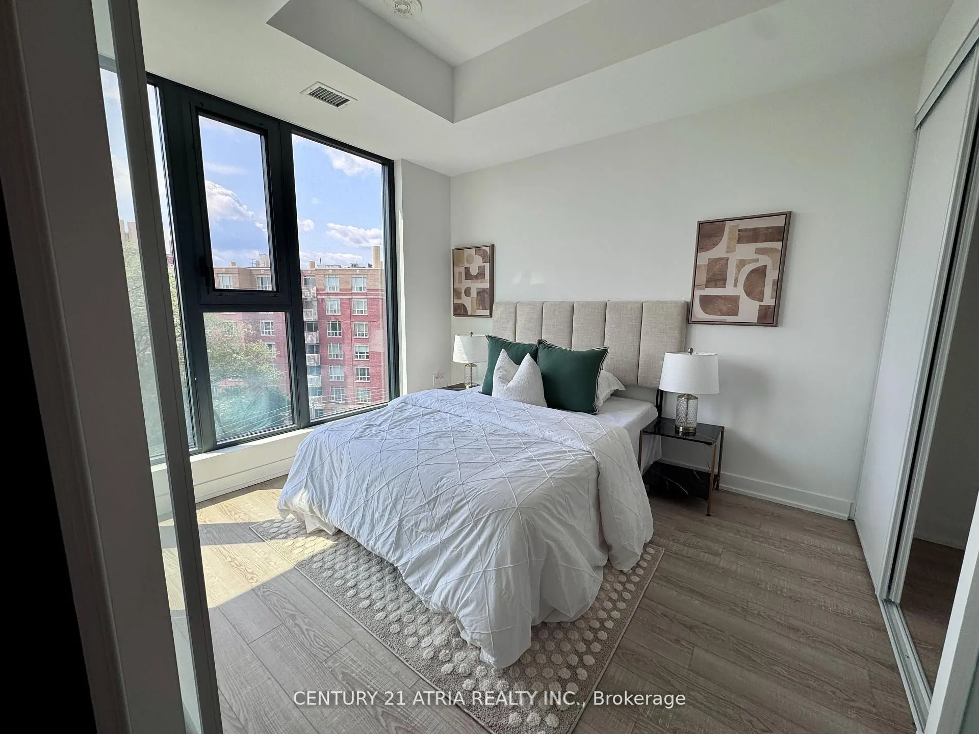 250 Lawrence Avenue W, #612