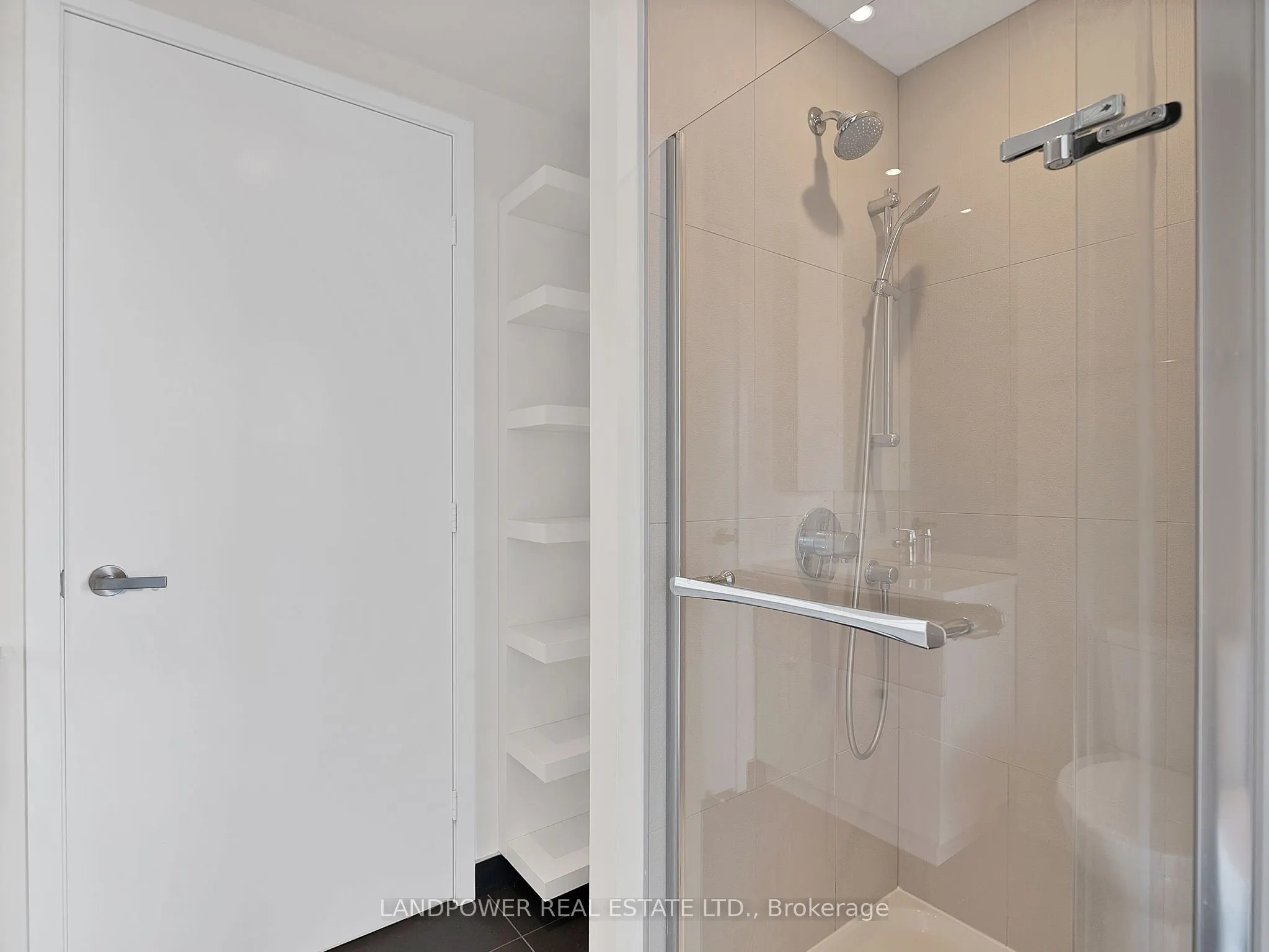 15 Grenville Street, #2609