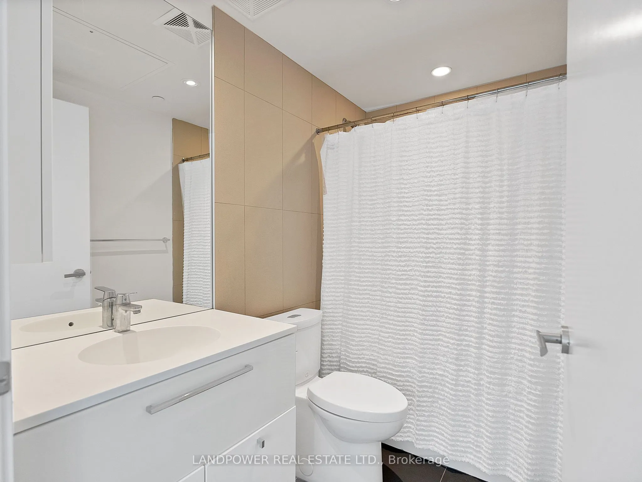 15 Grenville Street, #2609