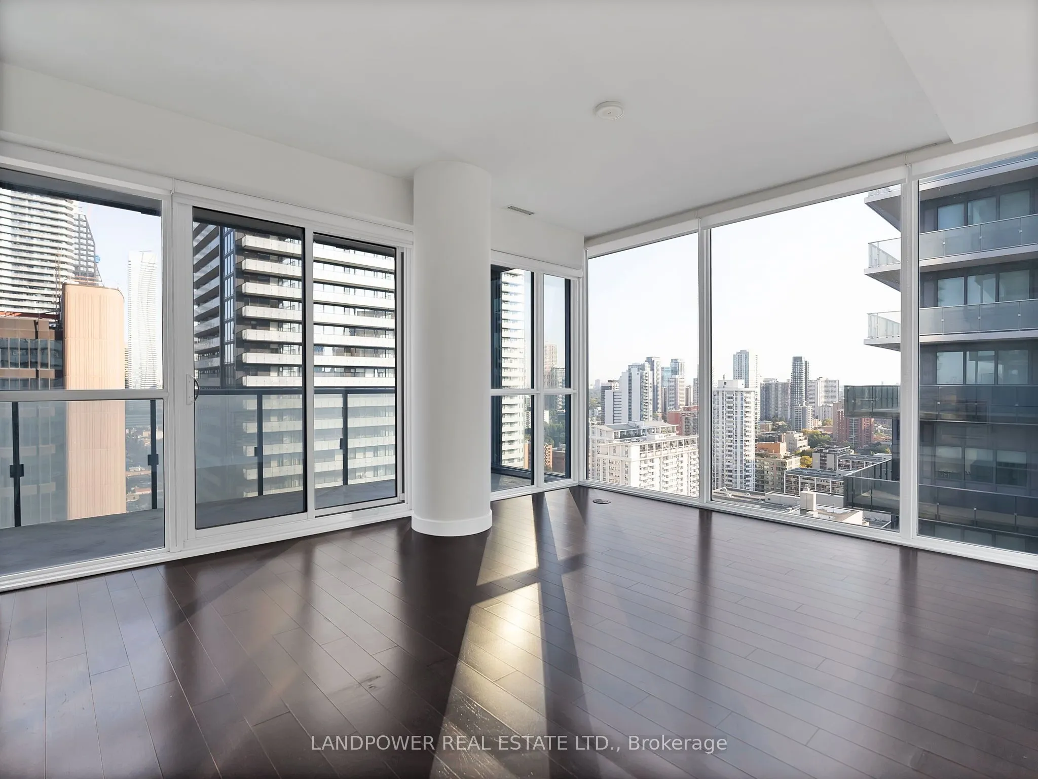 15 Grenville Street, #2609