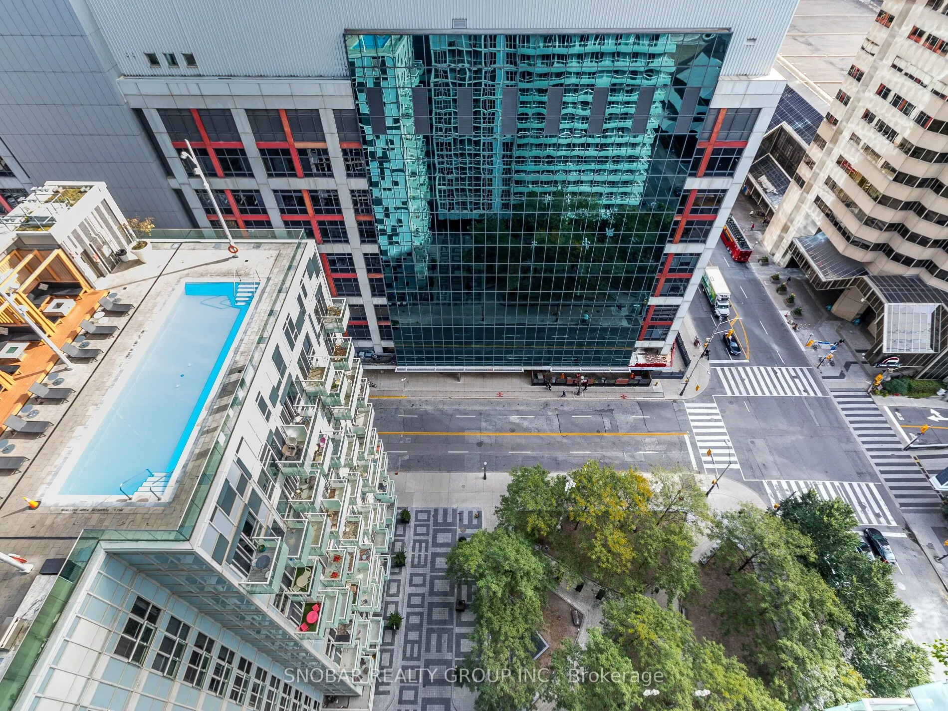 300 Front Street, #2107