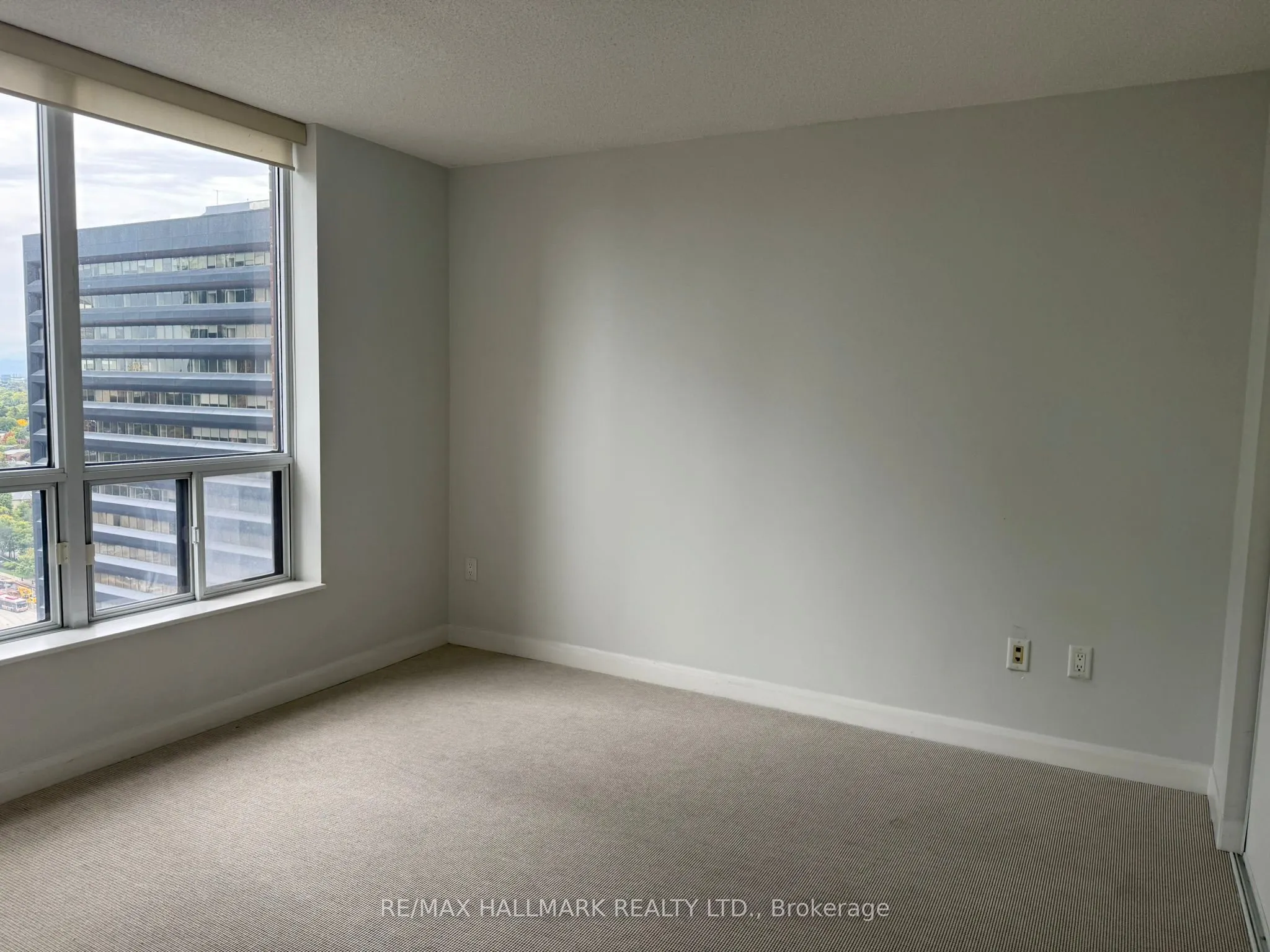 33 Sheppard Avenue E, #2507