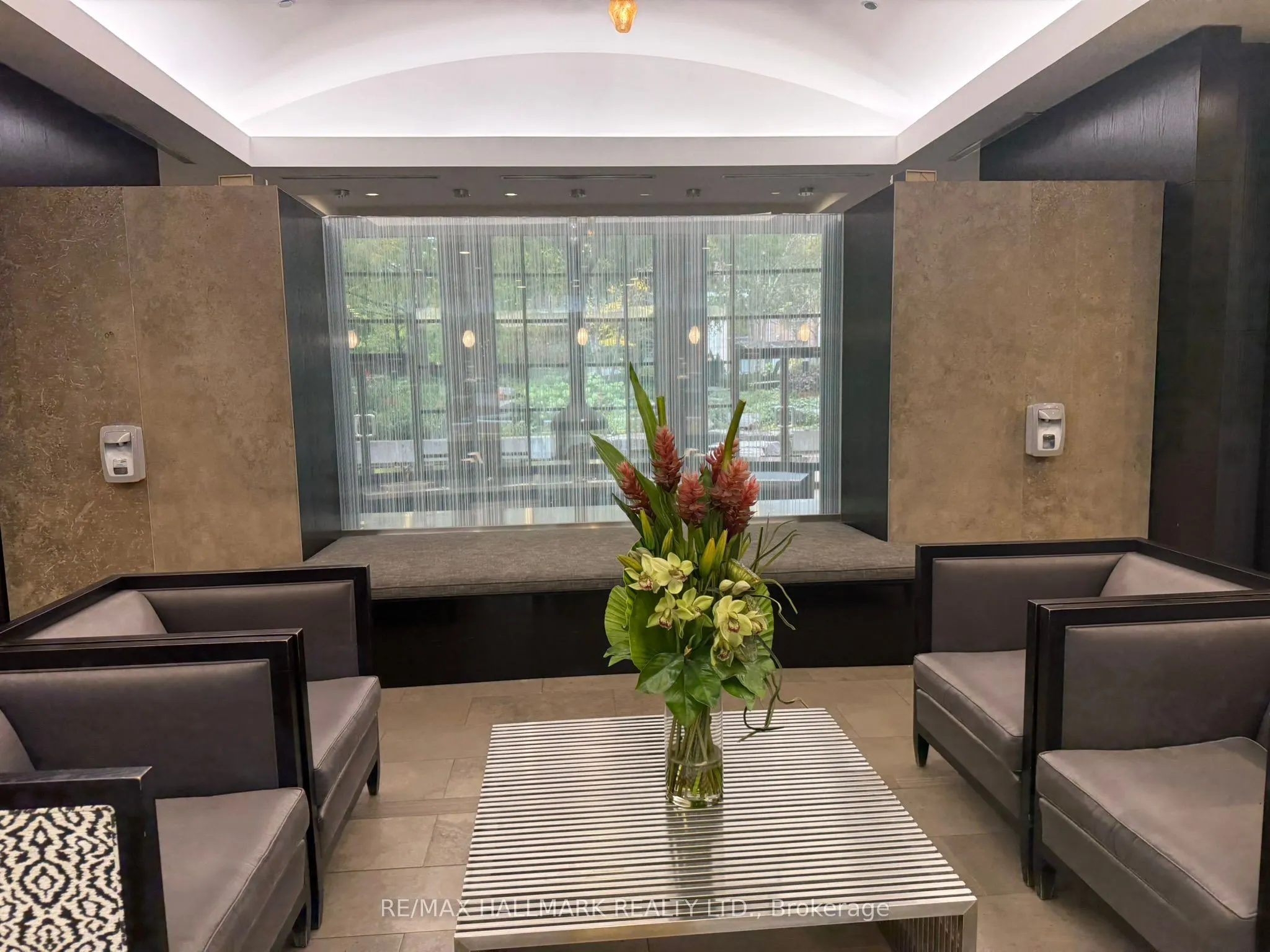 33 Sheppard Avenue E, #2507