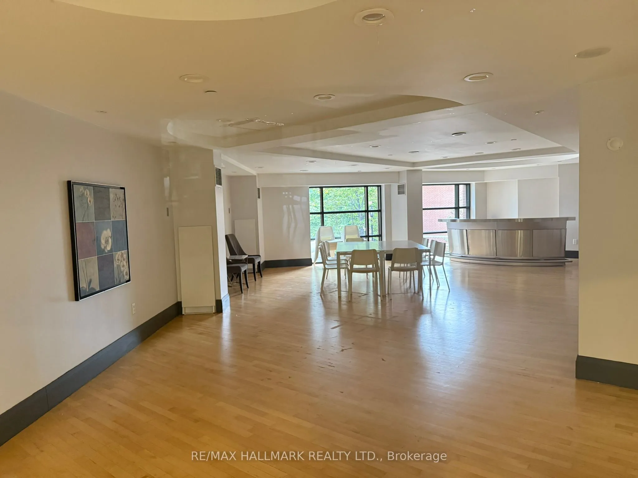 33 Sheppard Avenue E, #2507
