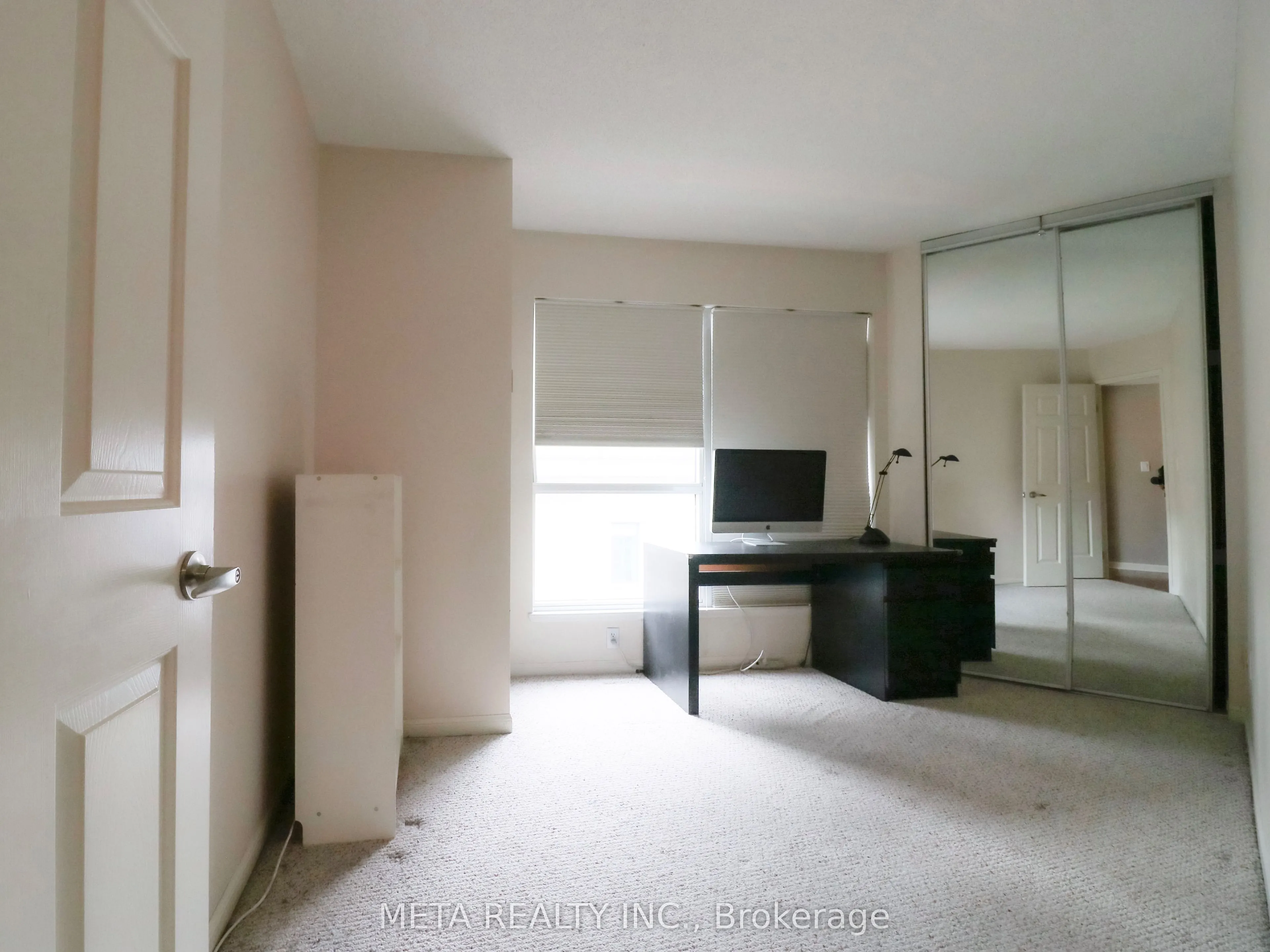 7 Carlton Street, #1612