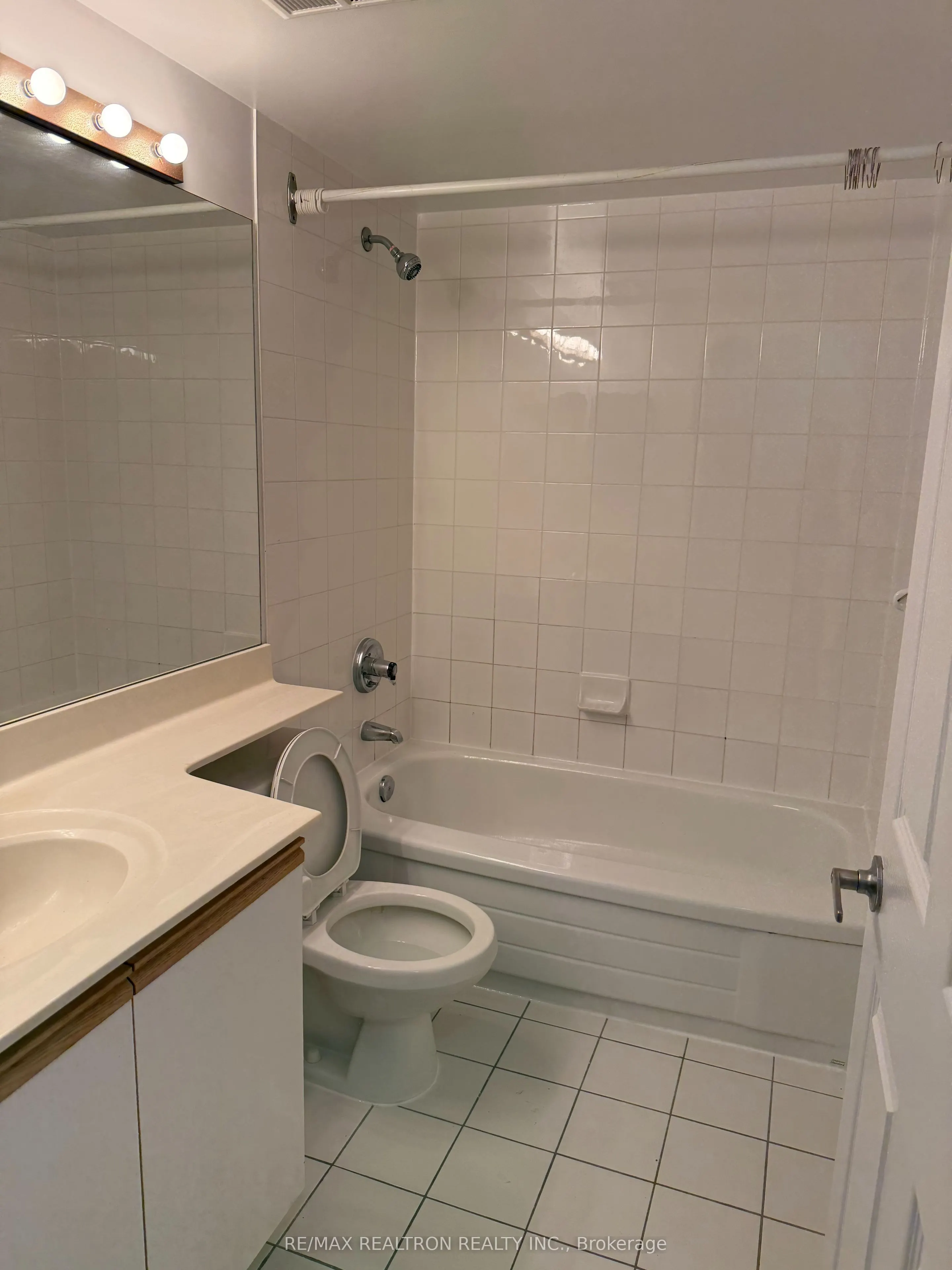 35 Empress Avenue, #308
