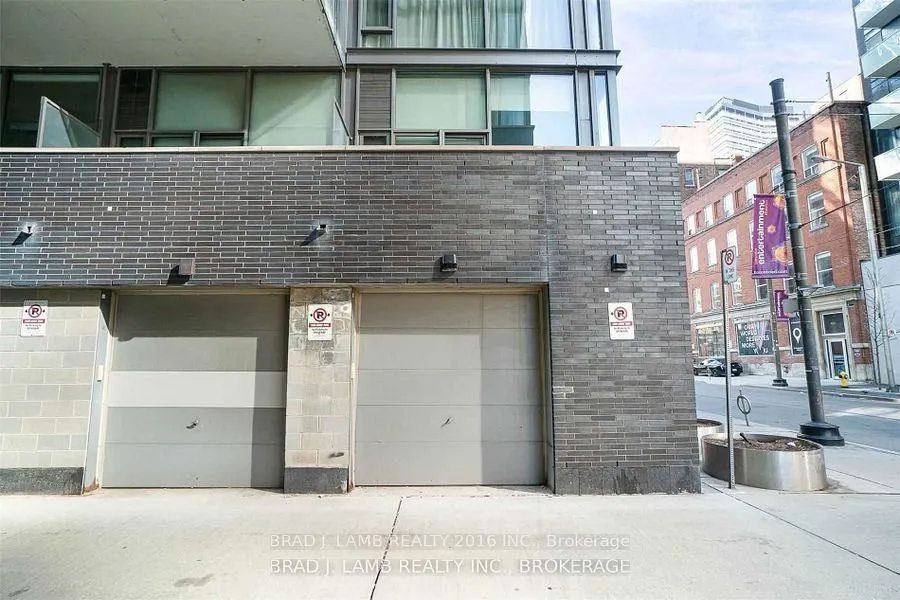 25 Oxley Street, #Th1