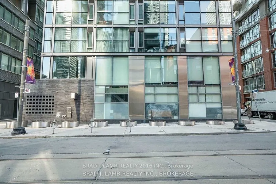25 Oxley Street, #Th1
