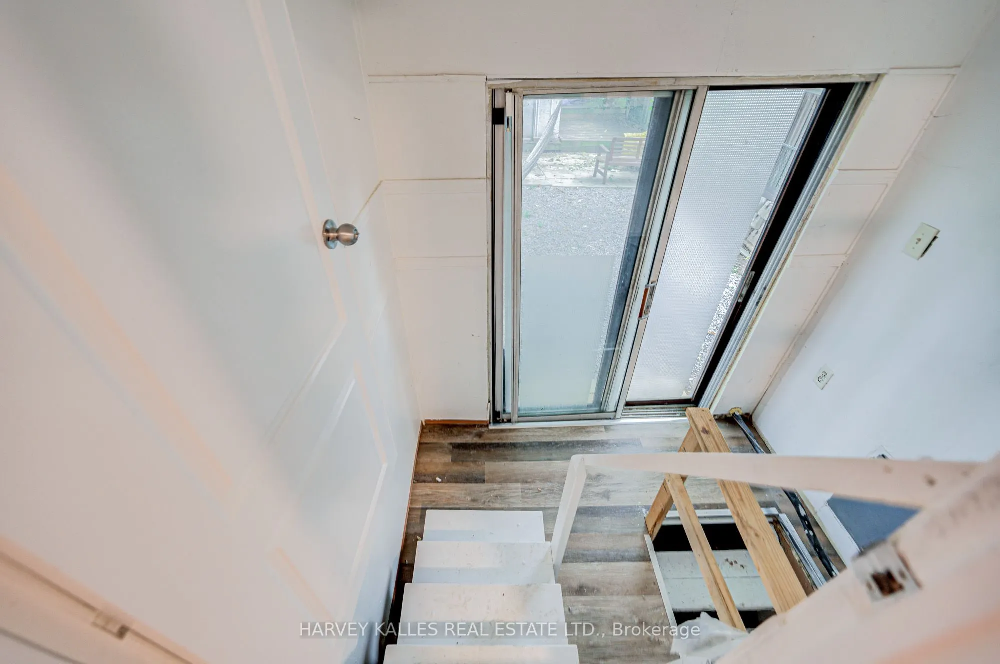 184 Cedric Avenue, #Main