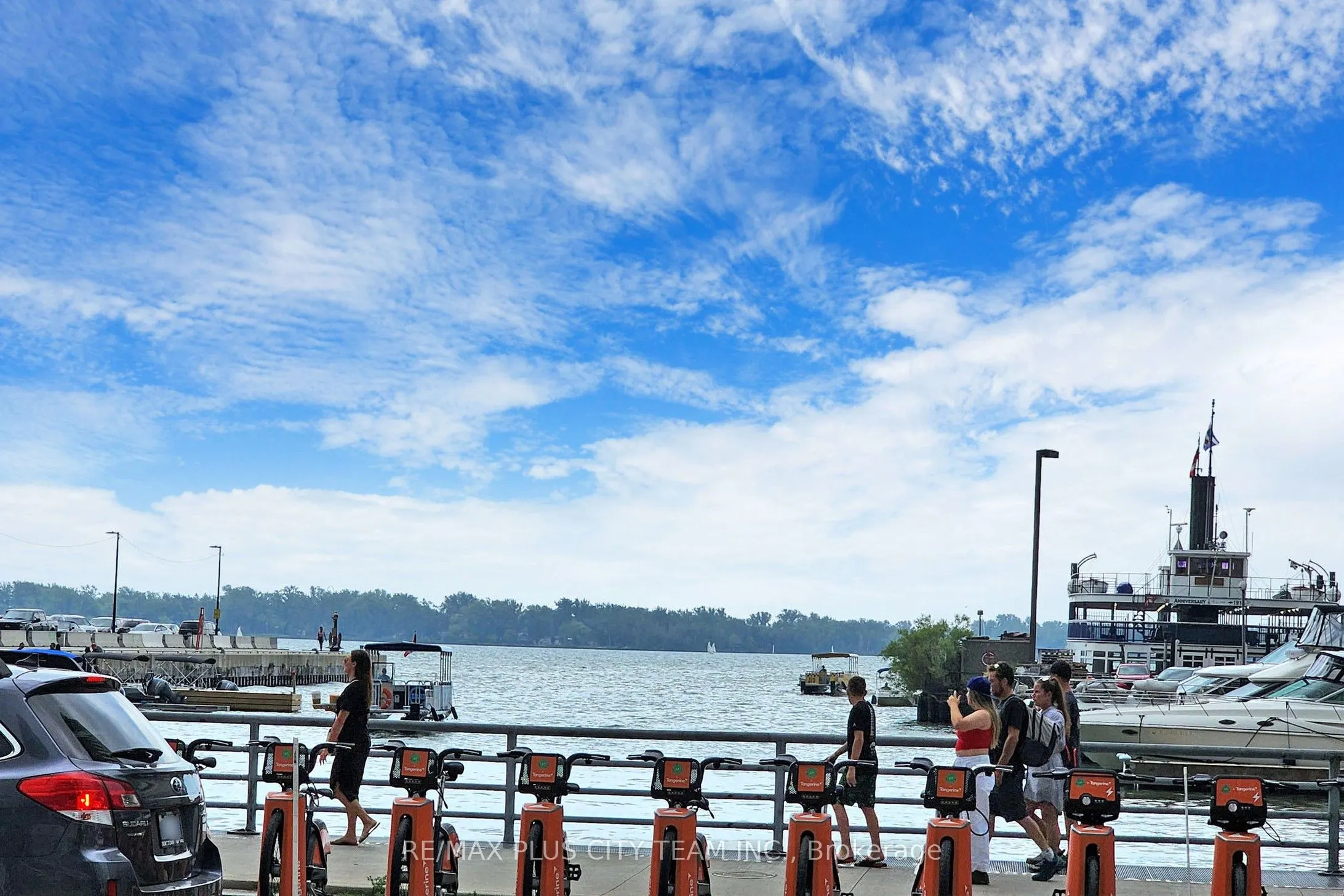 10 Queens Quay W, #1807