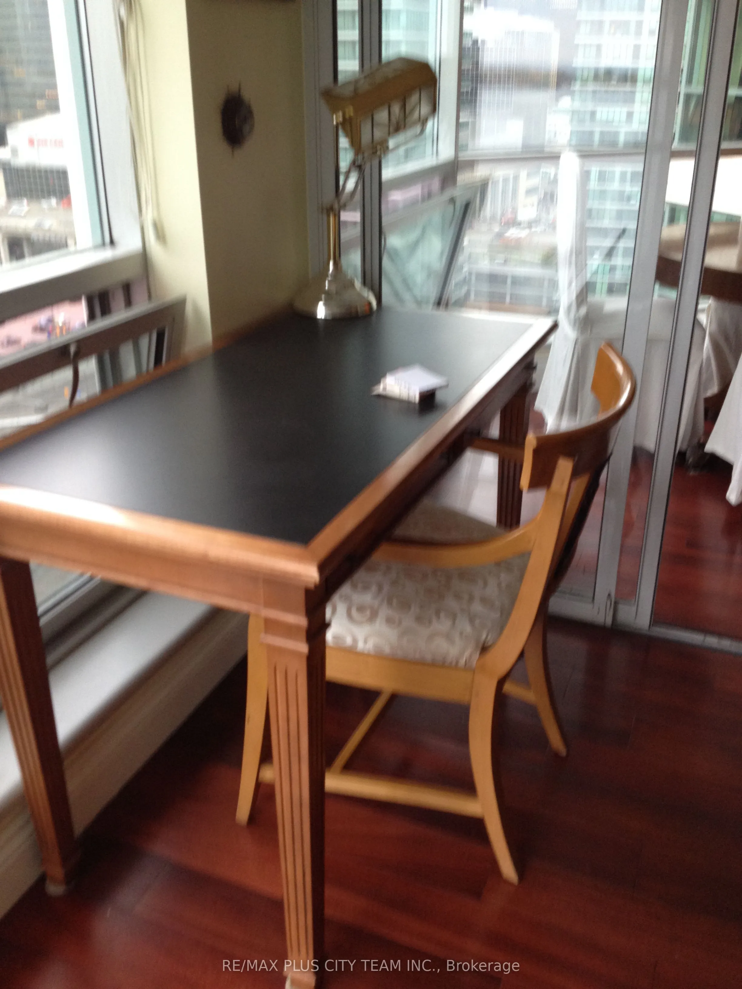 10 Queens Quay W, #1807