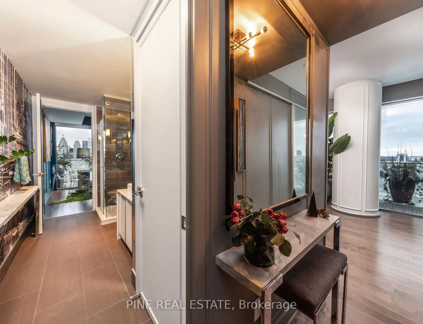 70 Distillery Lane, #2902