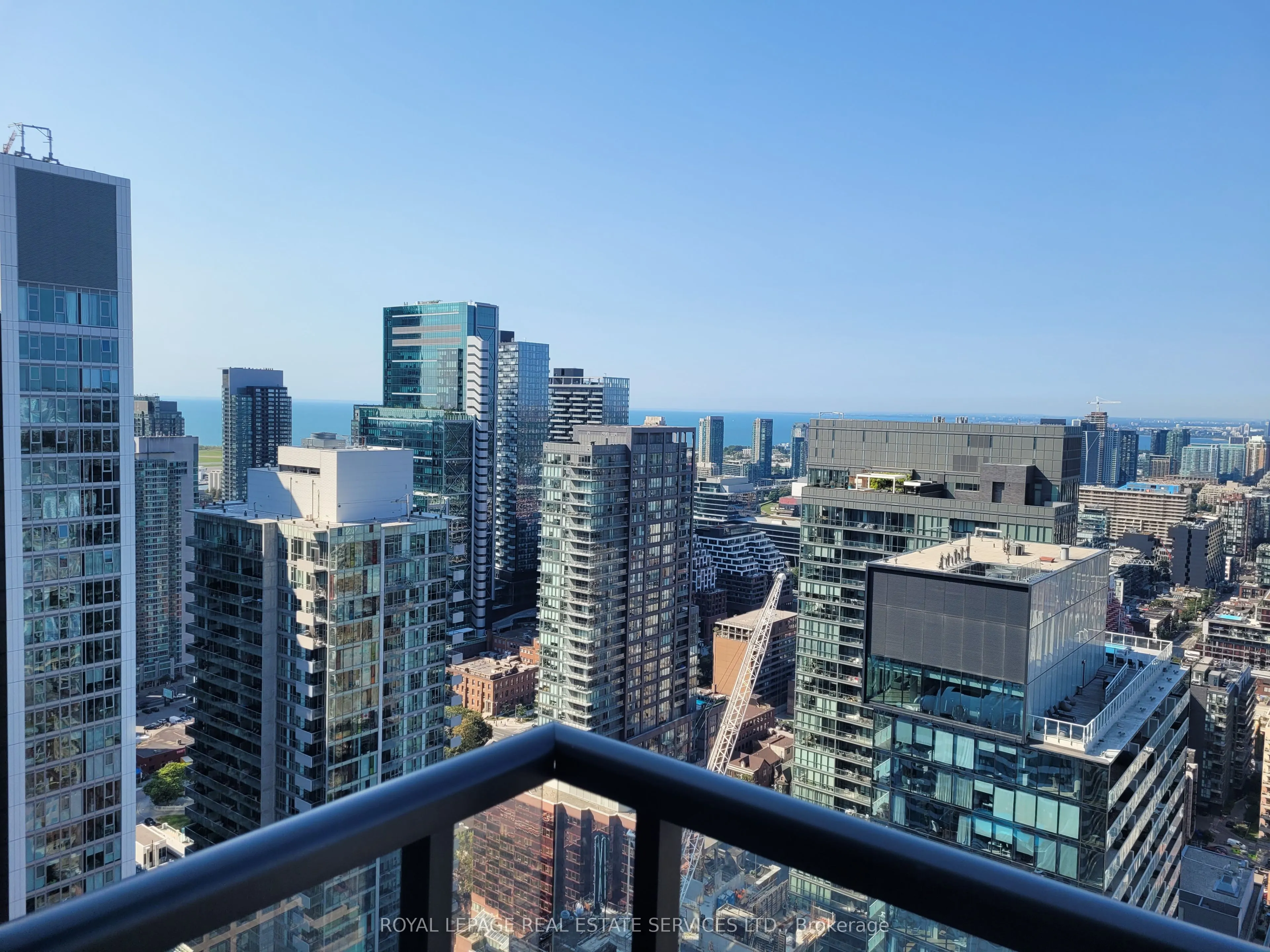 87 Peter Street, #4203