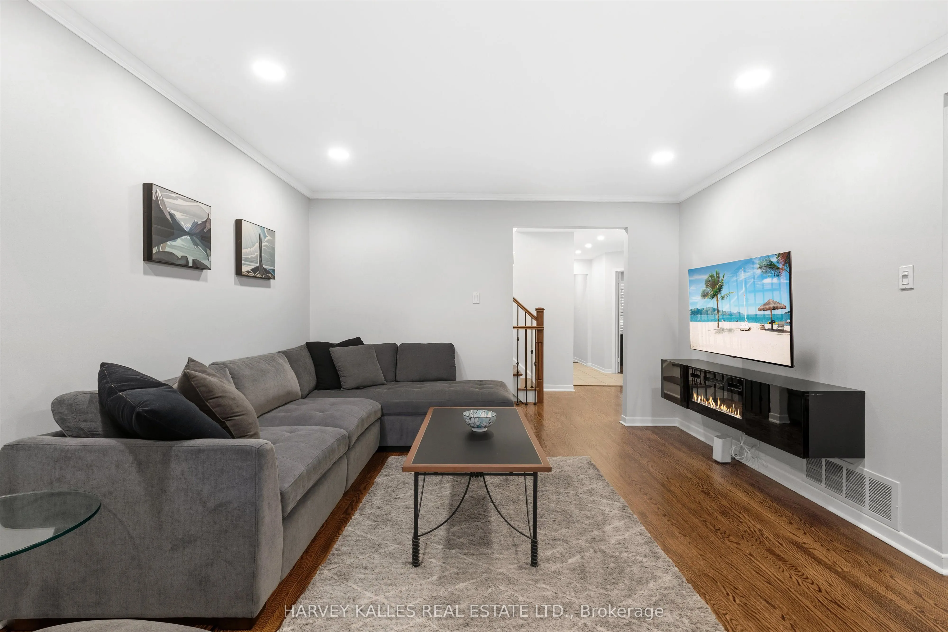 18 Farmstead Road, #9