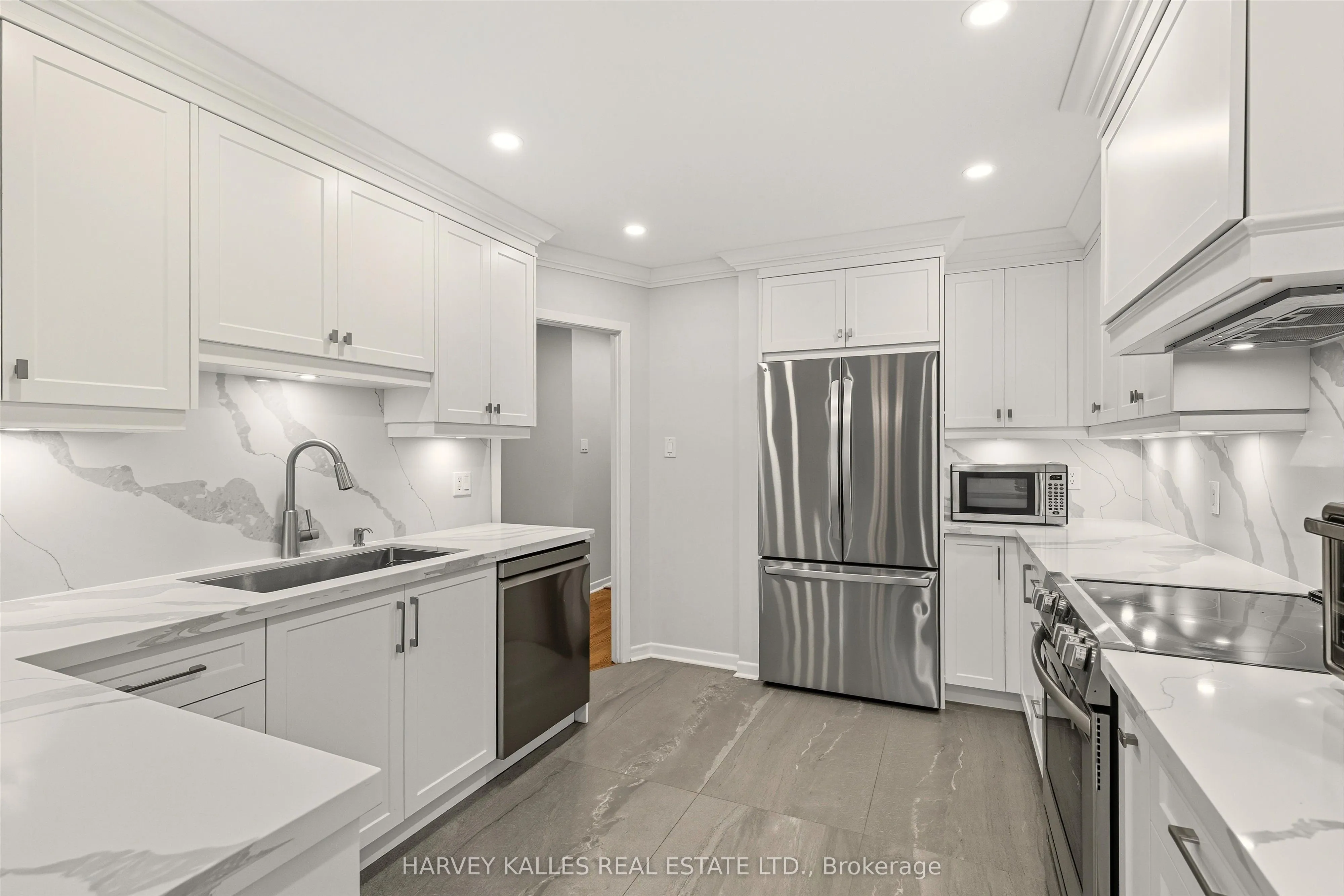 18 Farmstead Road, #9