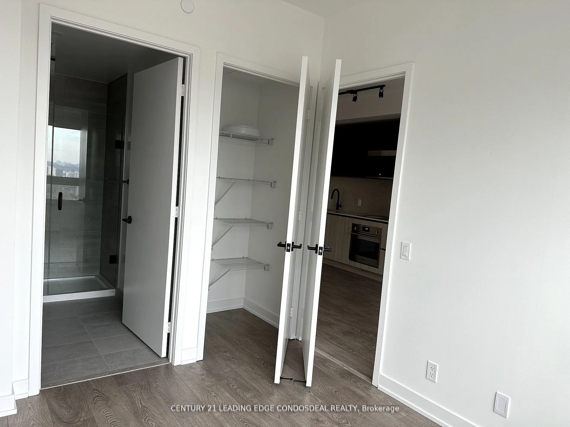 108 Peter Street, #4101