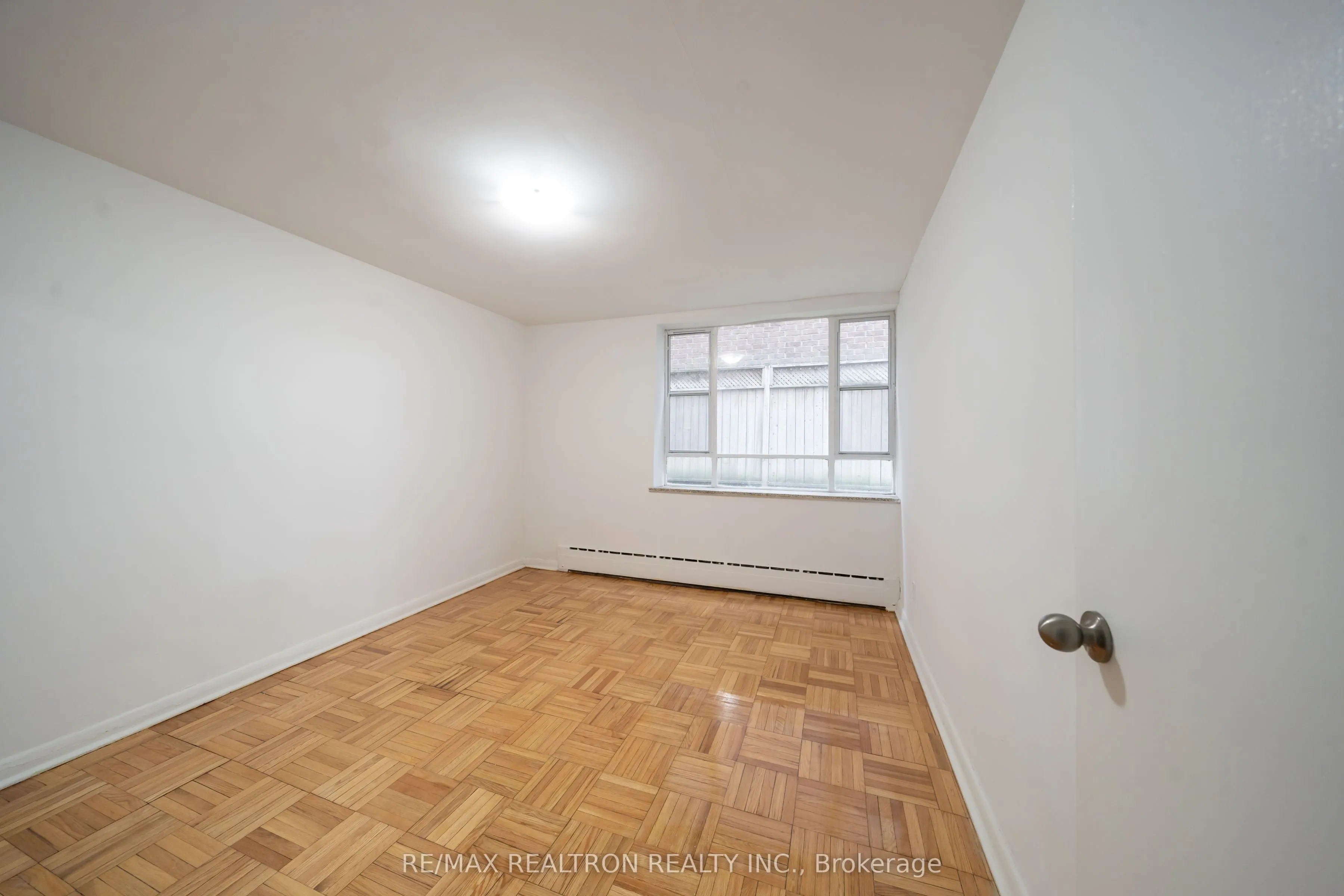77 Erskine Avenue, #211