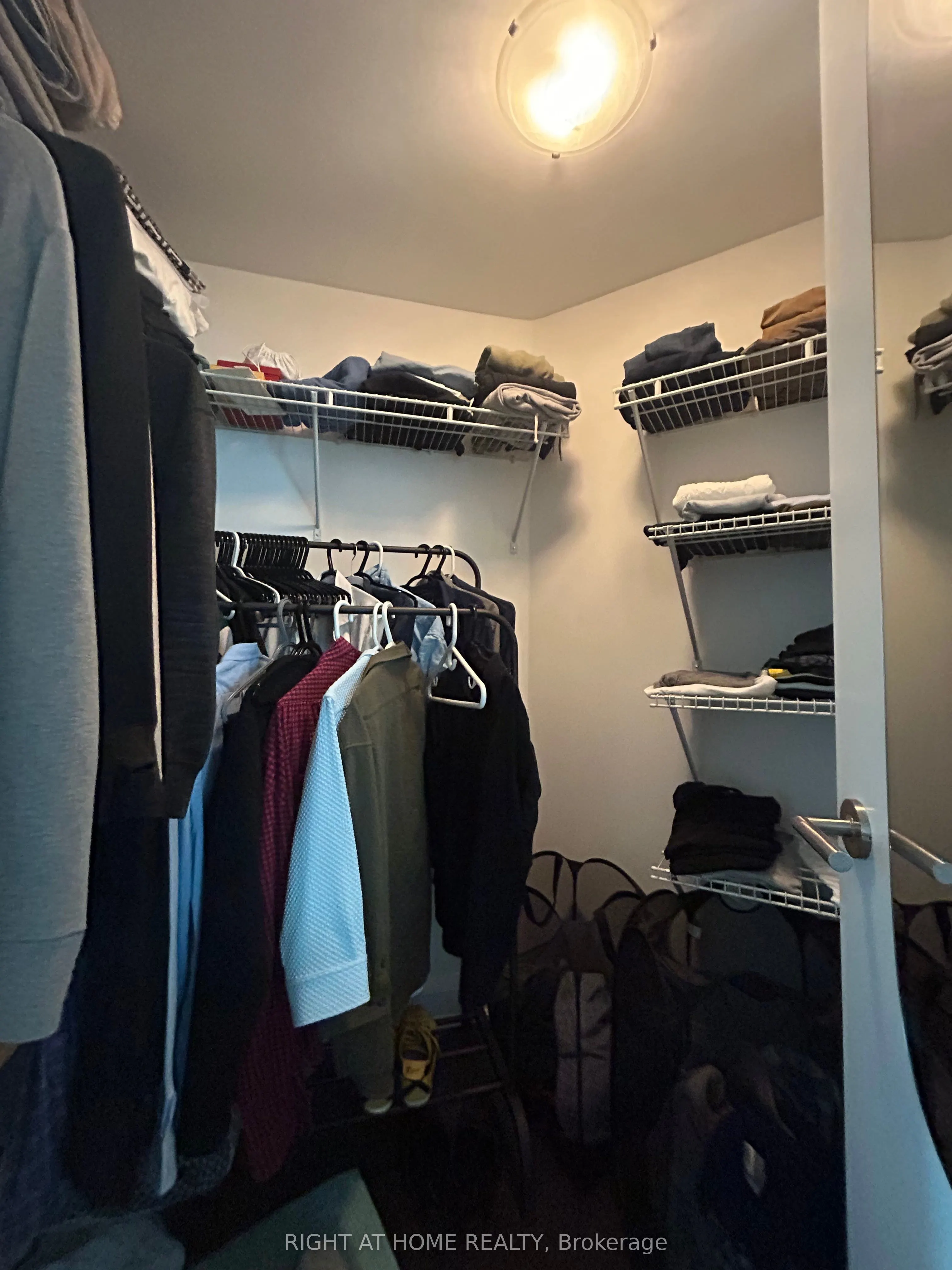 160 Vanderhoof Avenue, #405