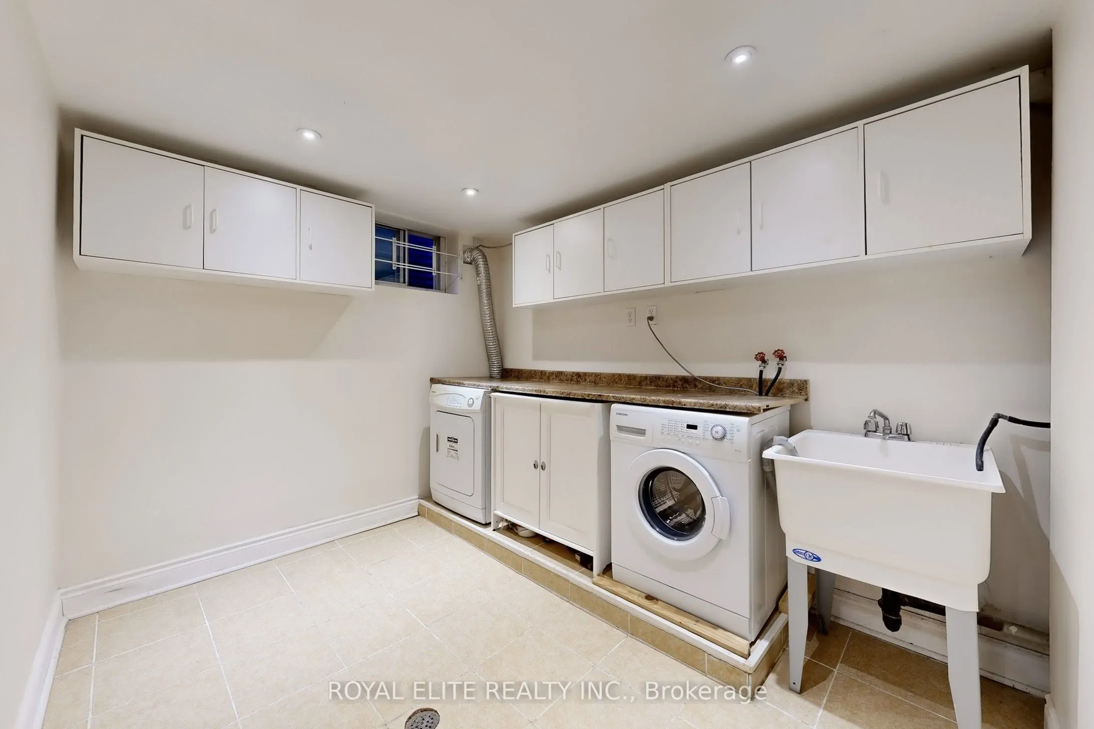 9 Esterbrooke Avenue, #151