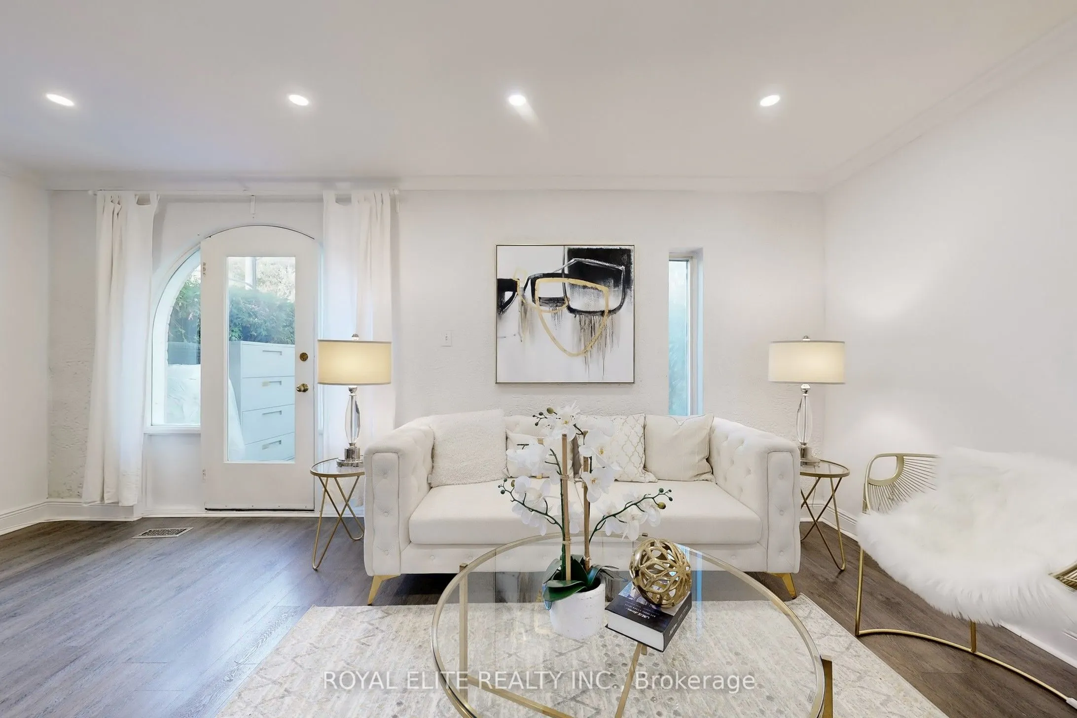9 Esterbrooke Avenue, #151