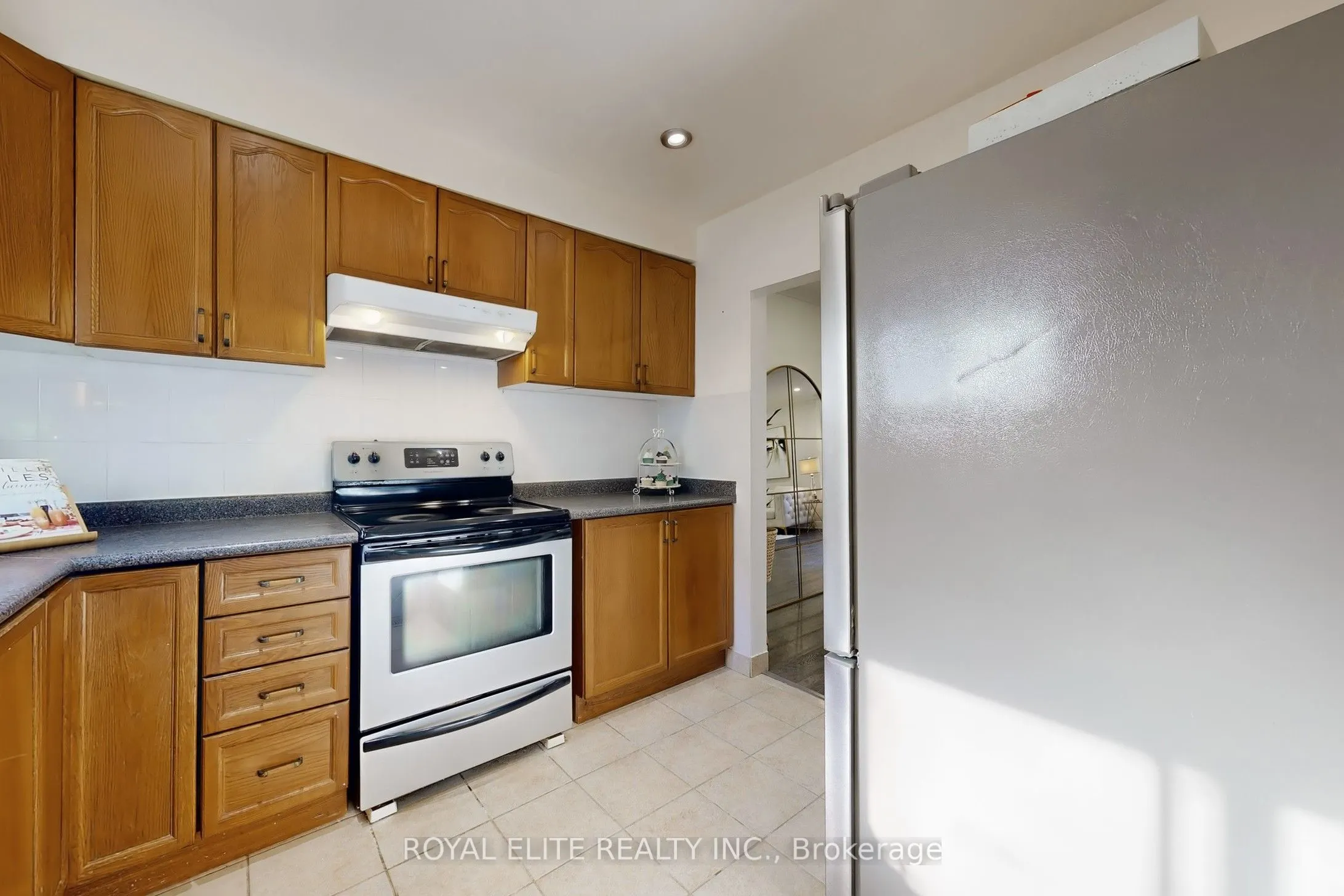 9 Esterbrooke Avenue, #151