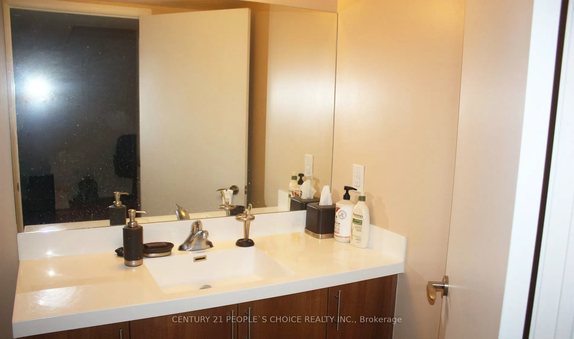 830 Lawrence Avenue, #342