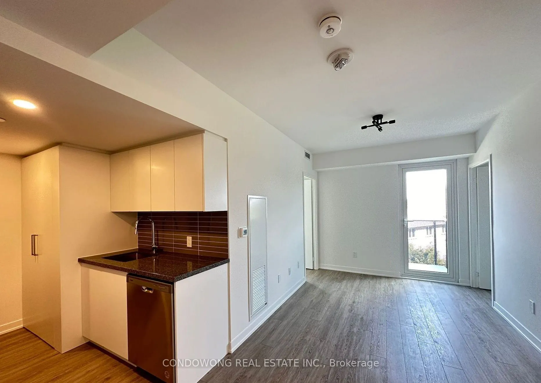 500 Wilson Avenue, #417
