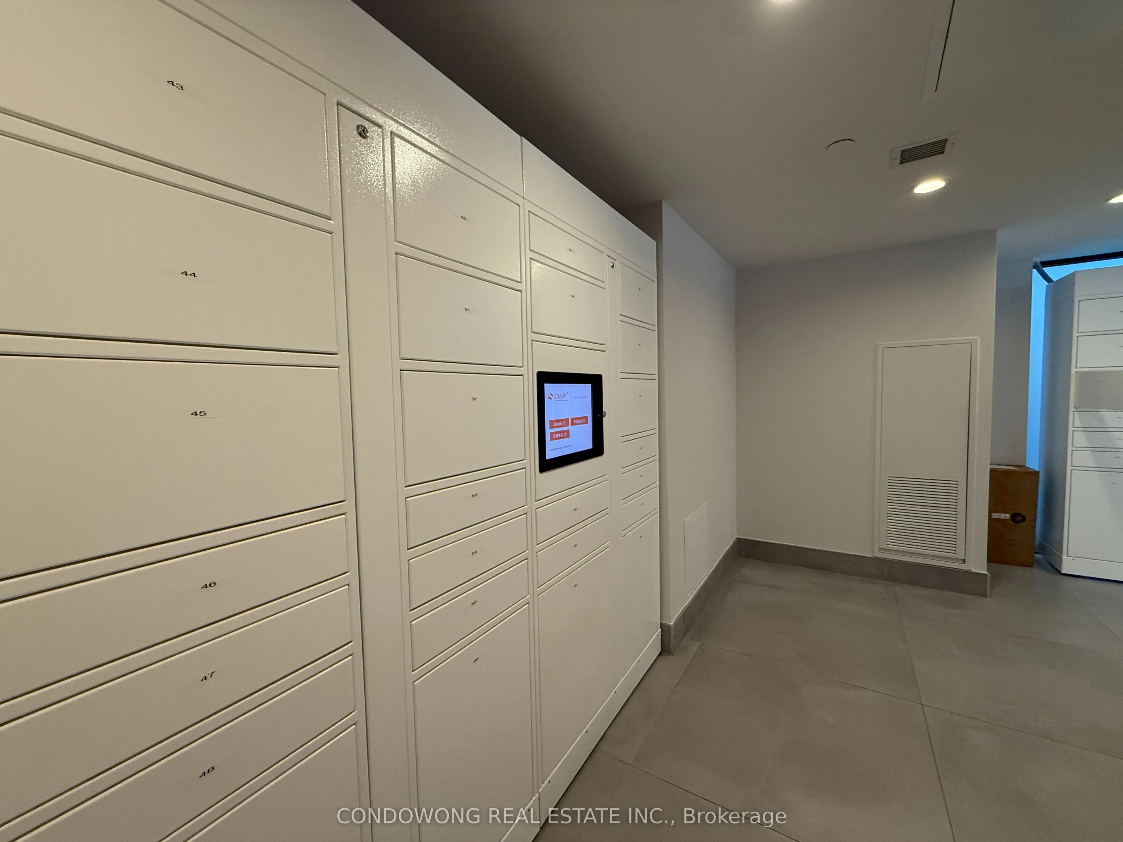 500 Wilson Avenue, #417
