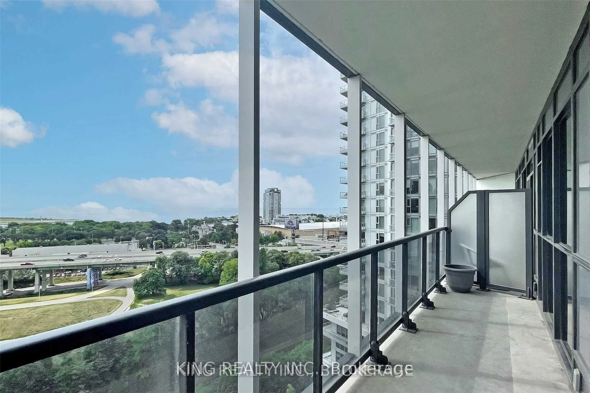 30 Ordnance Street, #801