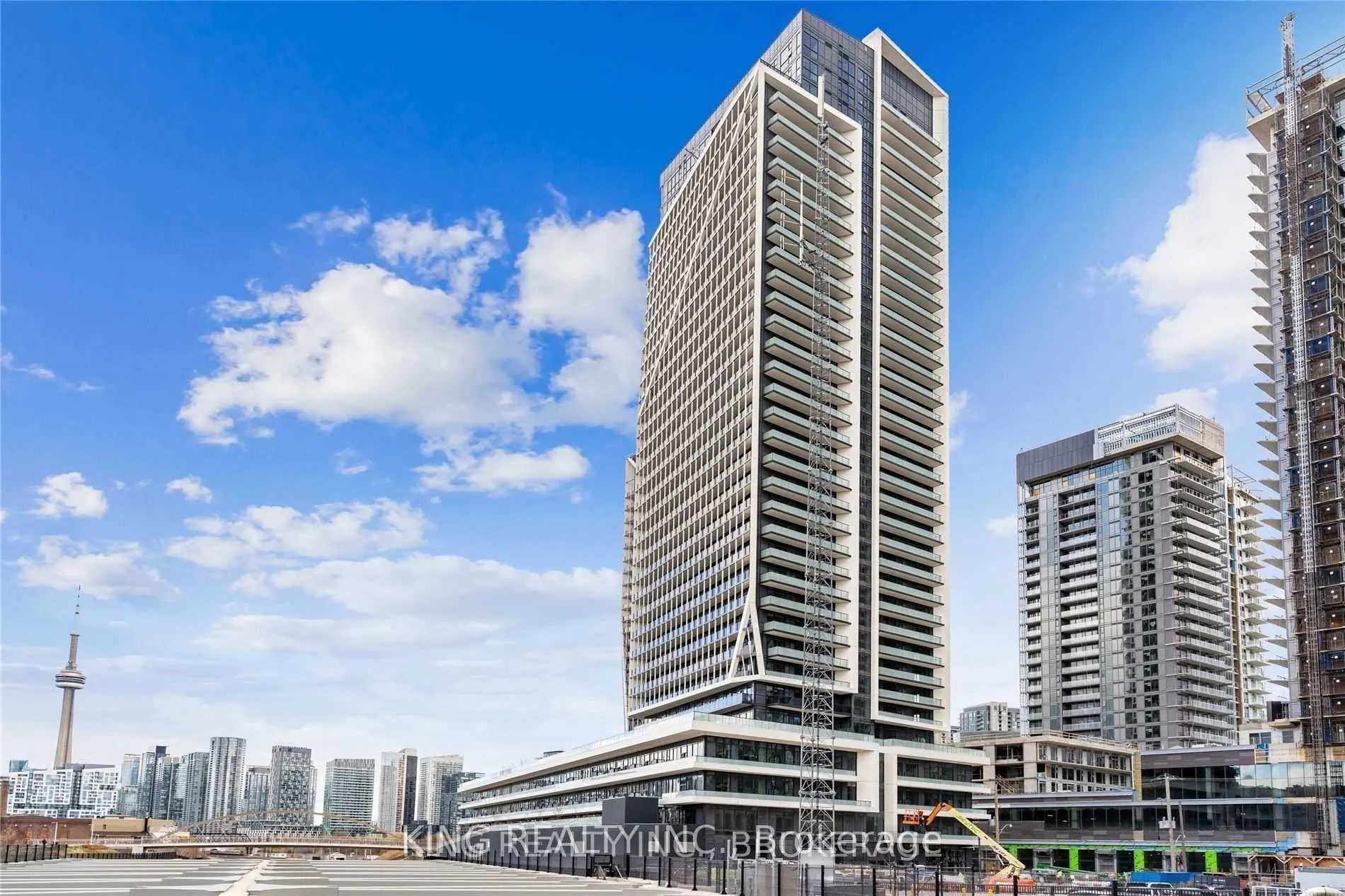 30 Ordnance Street, #801