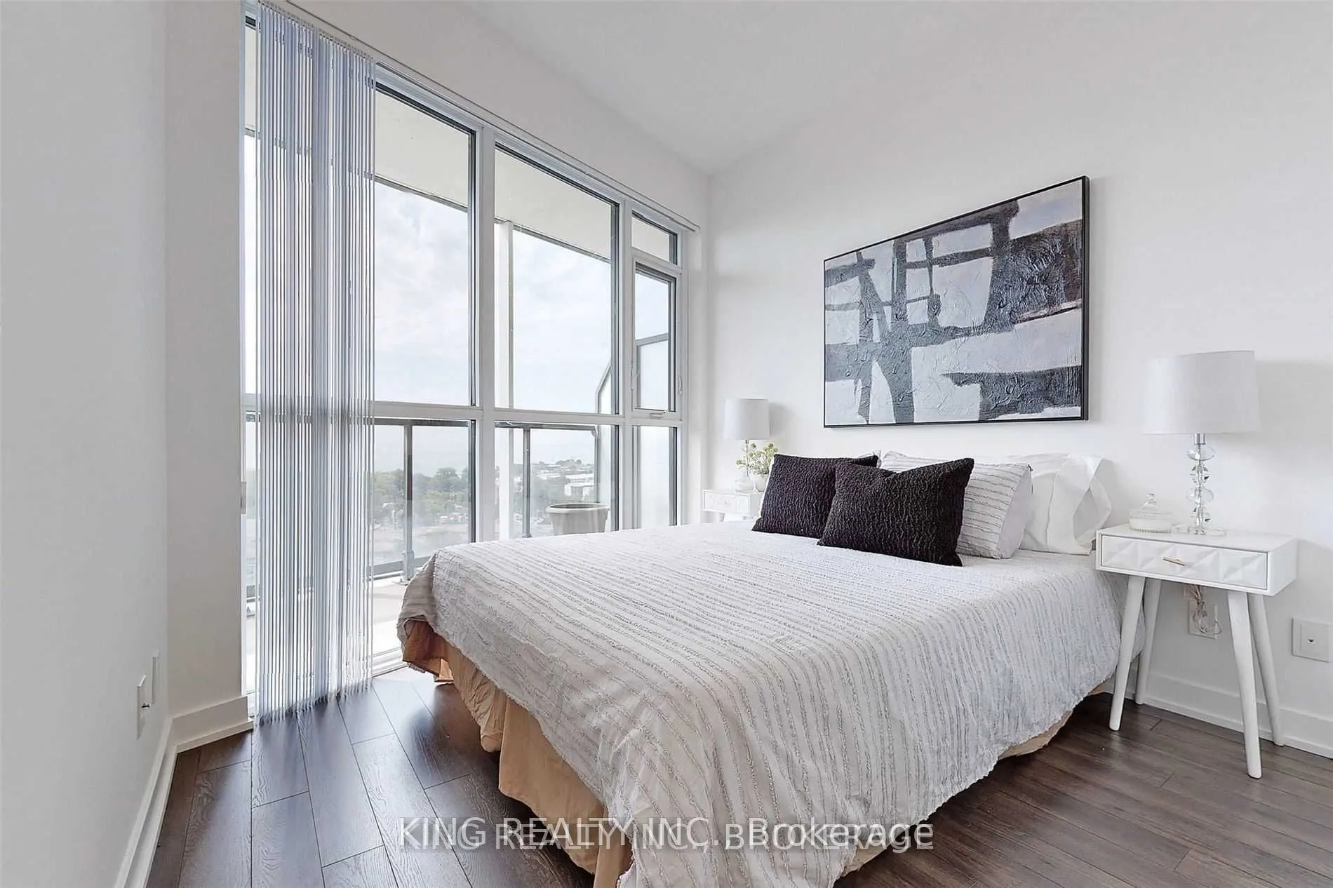 30 Ordnance Street, #801
