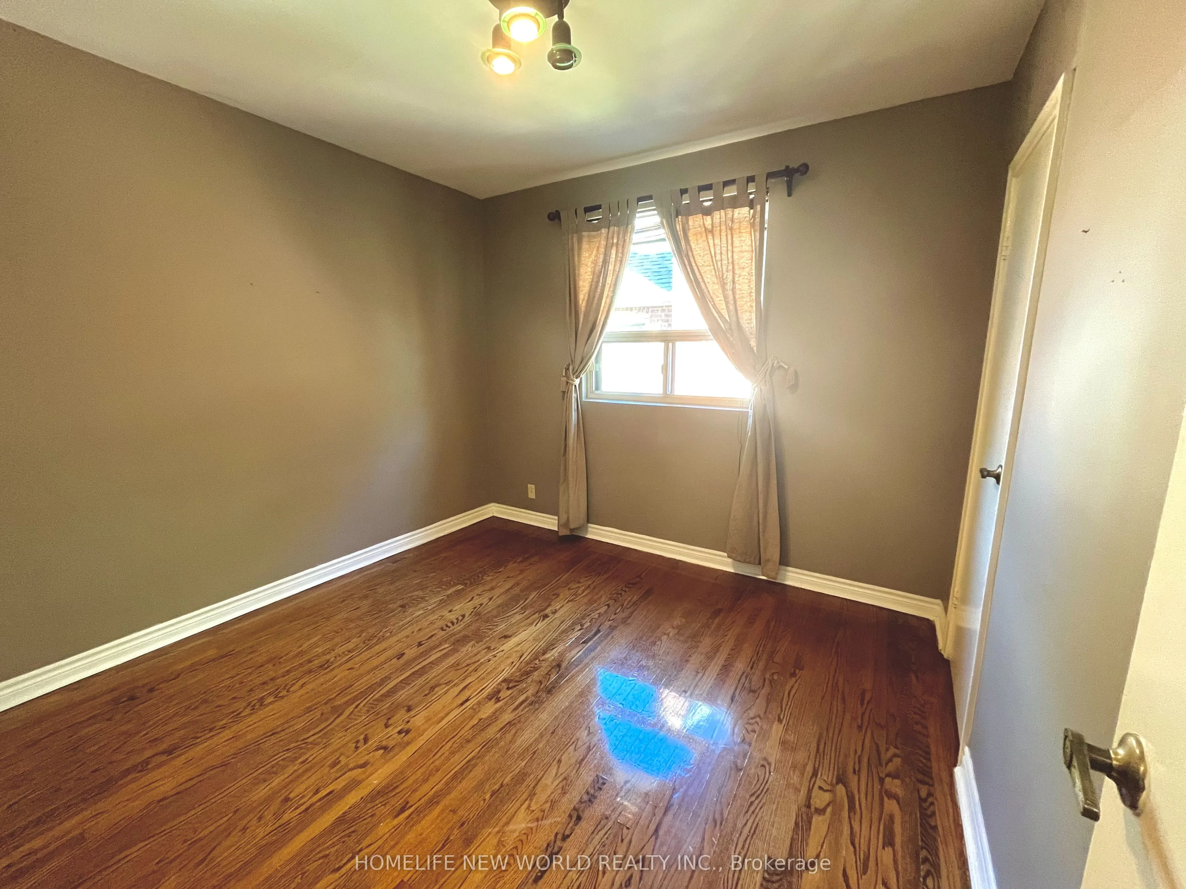 300 Spring Garden Avenue, #Ground